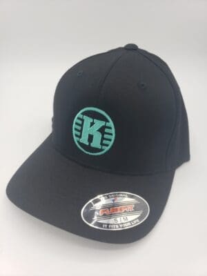 Kastaplast Flex-Fit Cap black disc golf disc front view