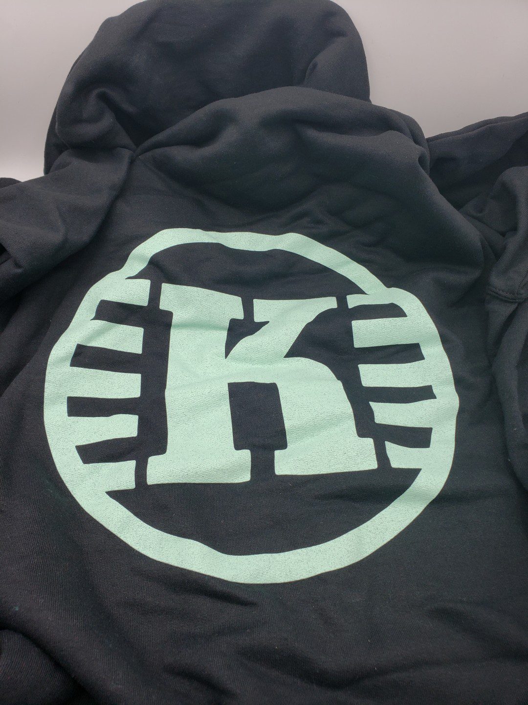 Kastaplast Pullover Blend Hoodies by Par Plastics disc golf disc back view