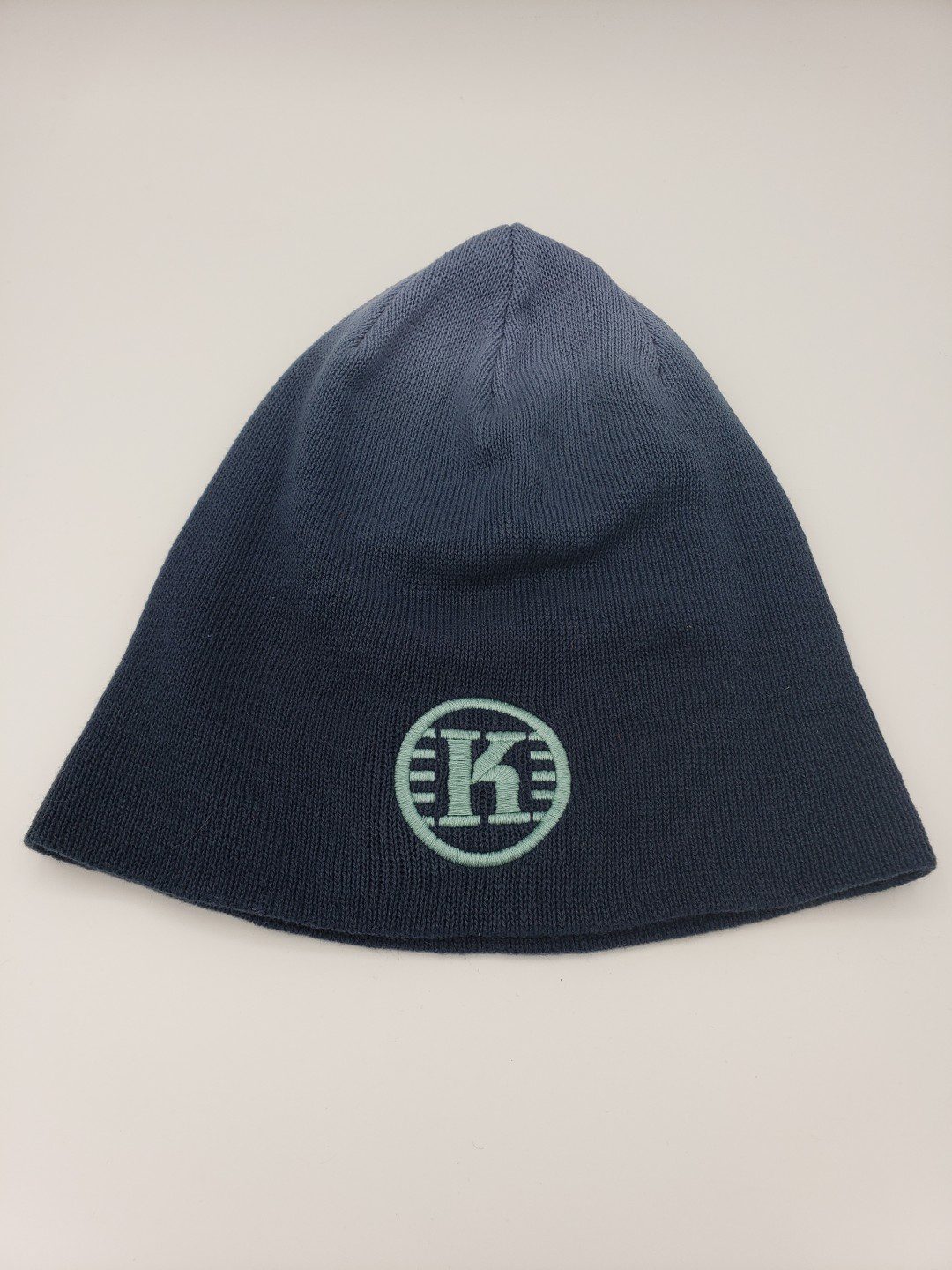 Kastaplast Slouch Beanie by Par Plastics disc golf disc front view