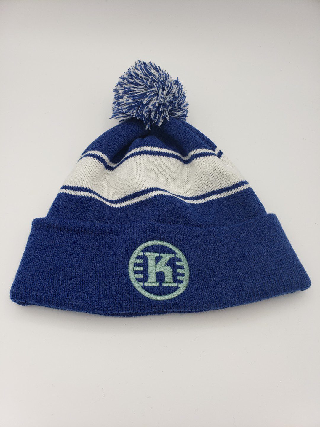 Kastaplast Pom Pom Beanie by Par Plastics disc golf disc front view