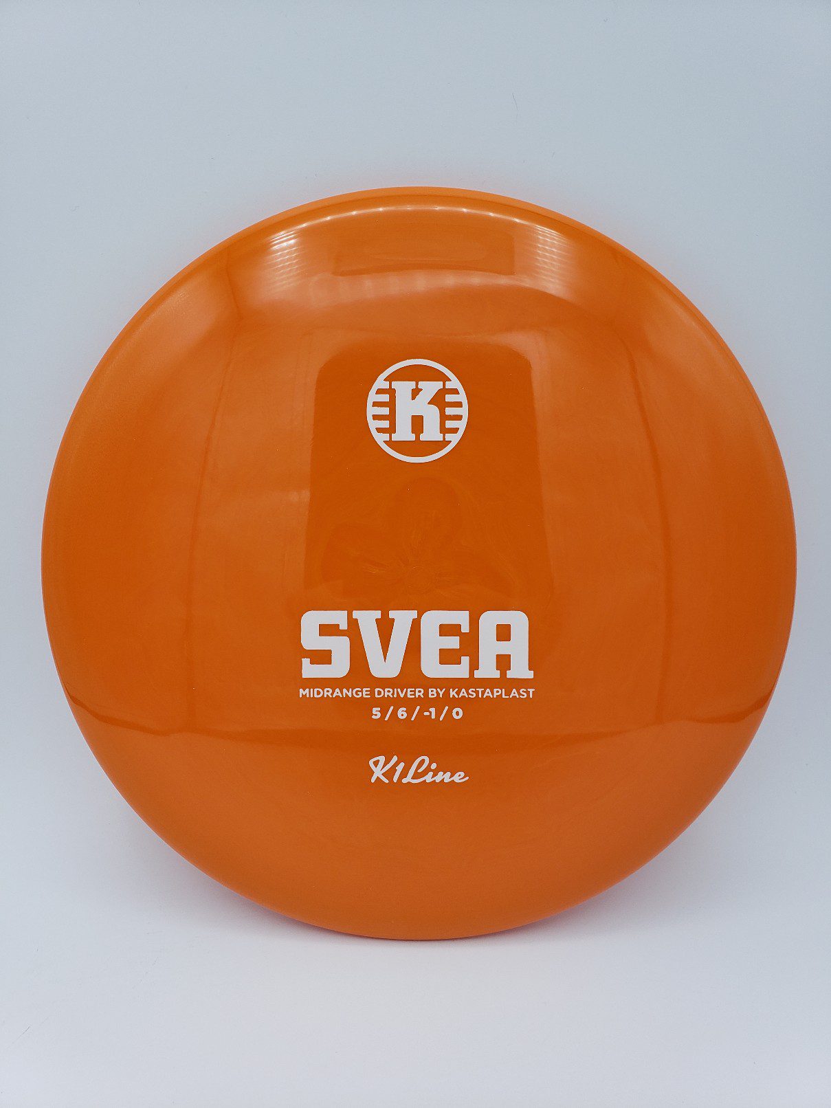 Kastaplast K1 Svea orange disc golf disc front view