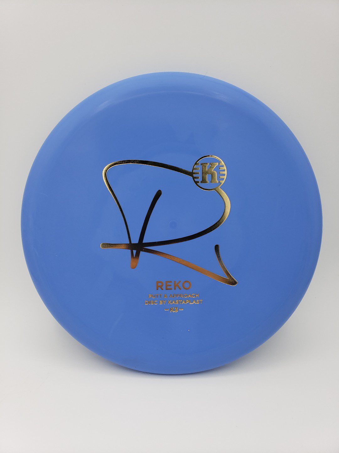 Kastaplast K3 Reko blue lightweight disc golf disc front view