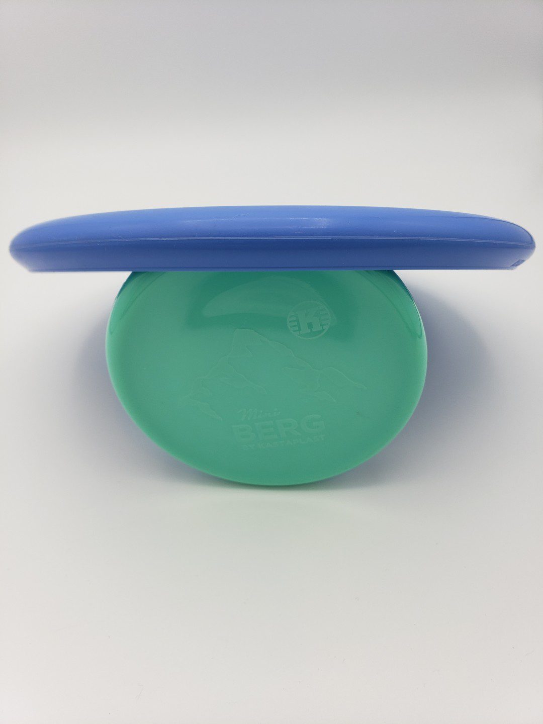 Kastaplast K3 Reko blue lightweight disc golf disc back view