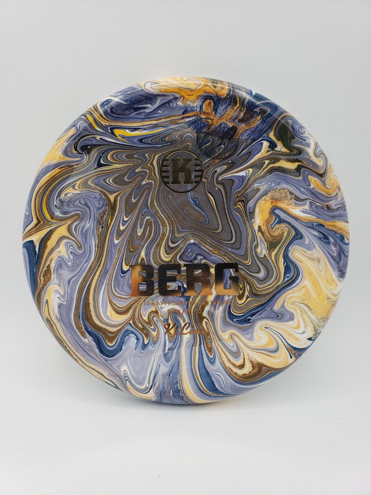 Pipedreamer Customs volume 1 disc golf disc side view