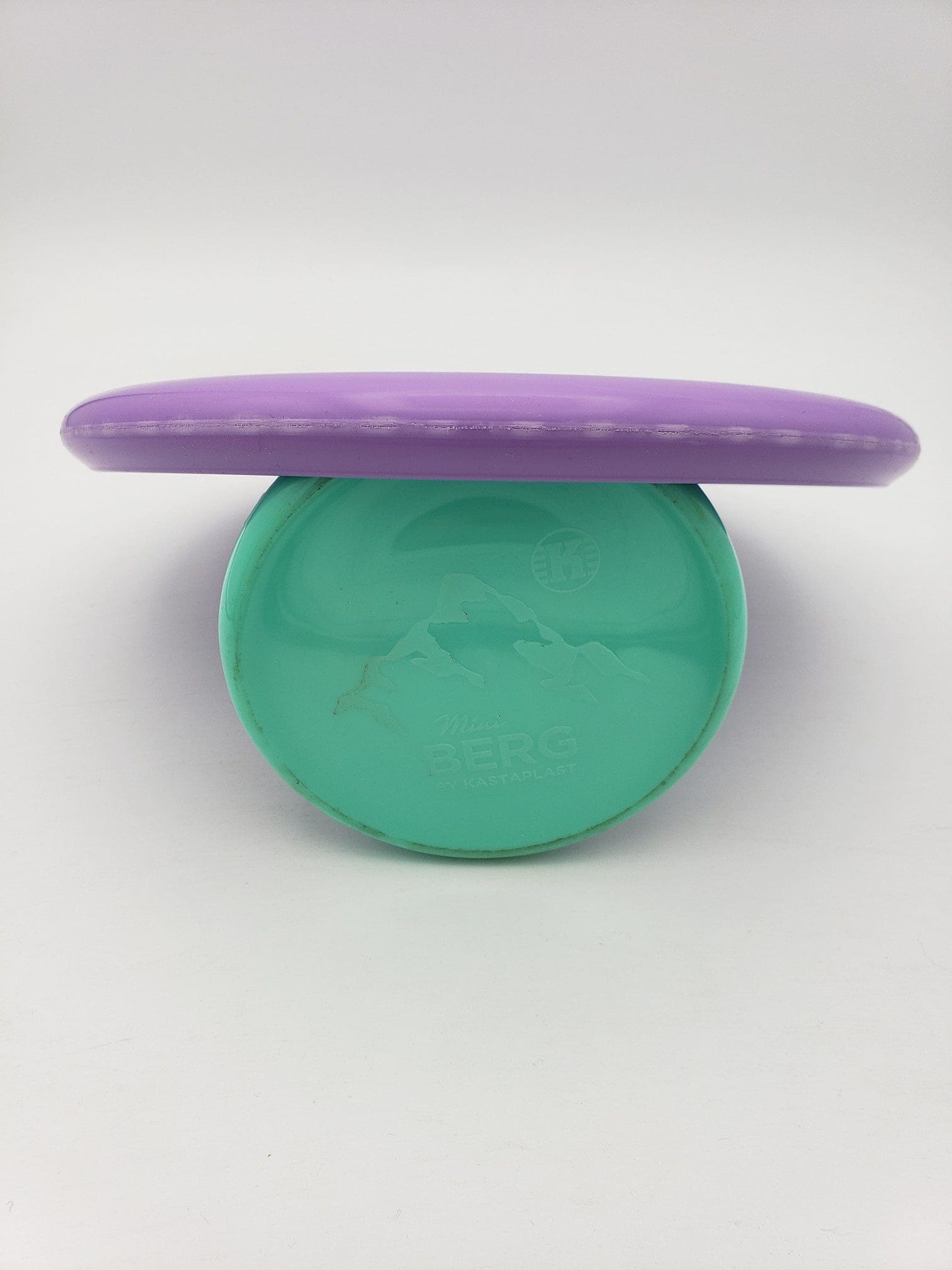 Kastaplast K3 Reko purple disc golf disc back view