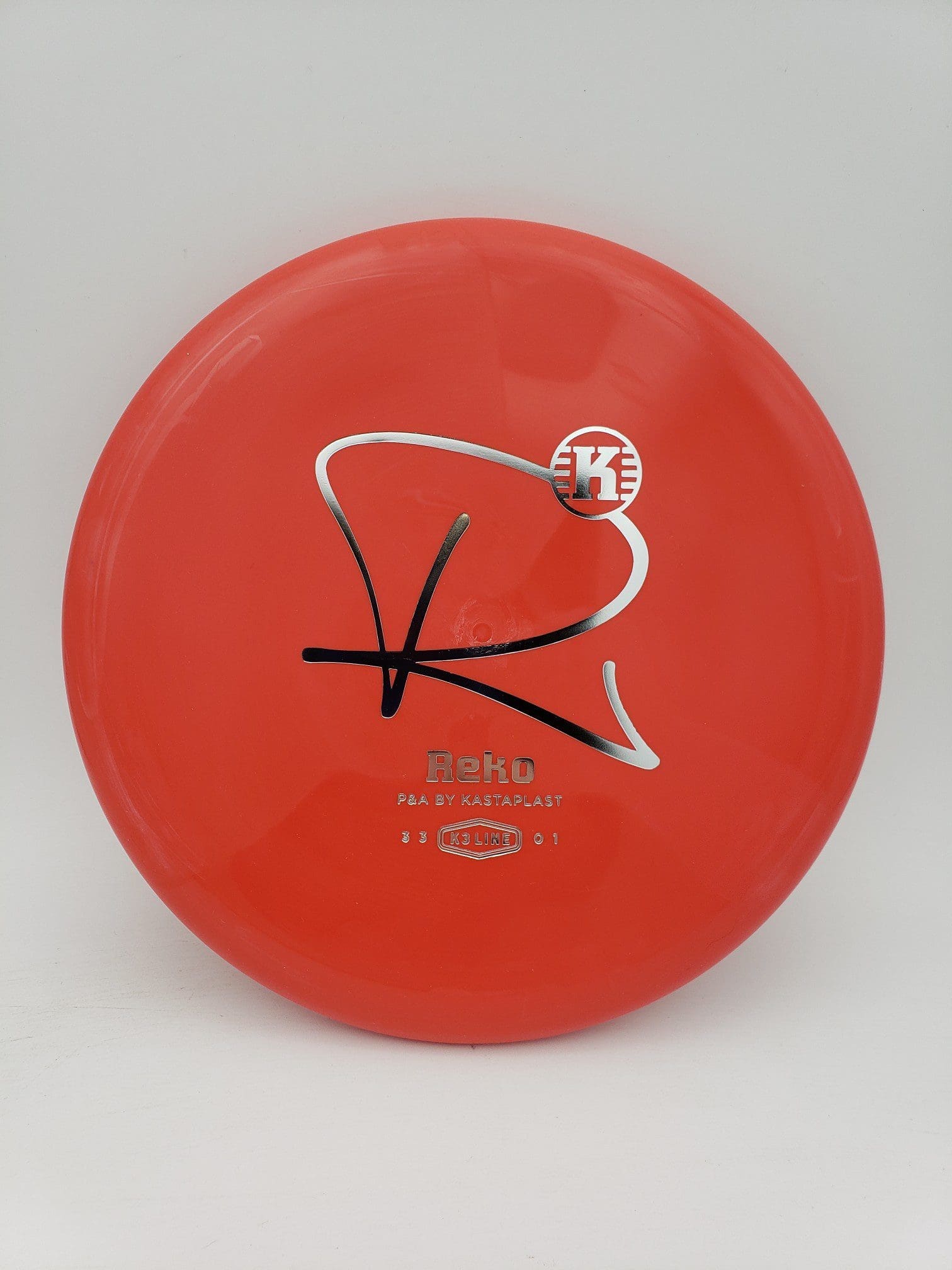 Kastaplast K3 Reko red disc golf disc front view