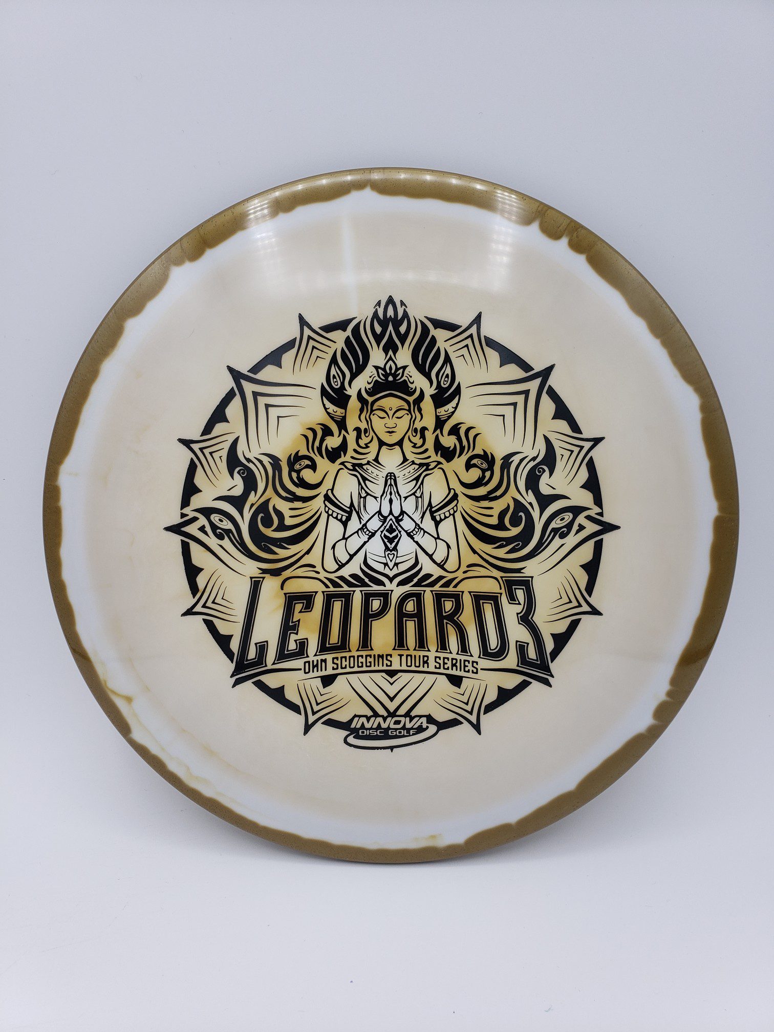 Innova Halo Star Leopard3 Ohn Scoggins tour series disc golf disc front view