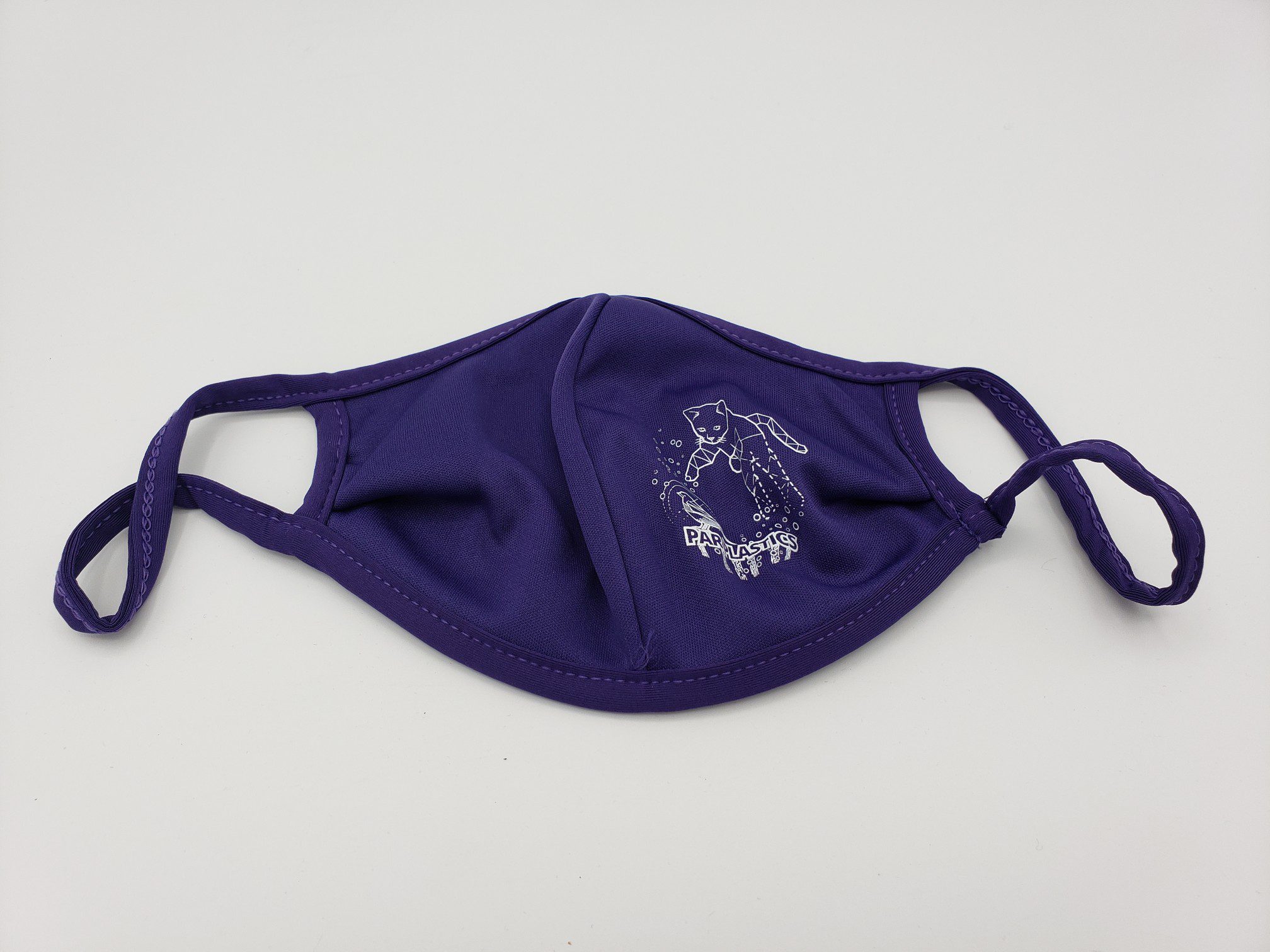 Par Plastics Power Kitty face masks disc golf disc back view