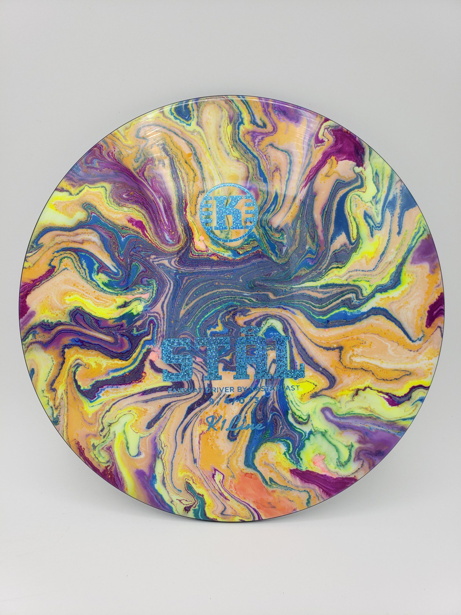 Pipedreamer Customs volume 2 disc golf disc front view