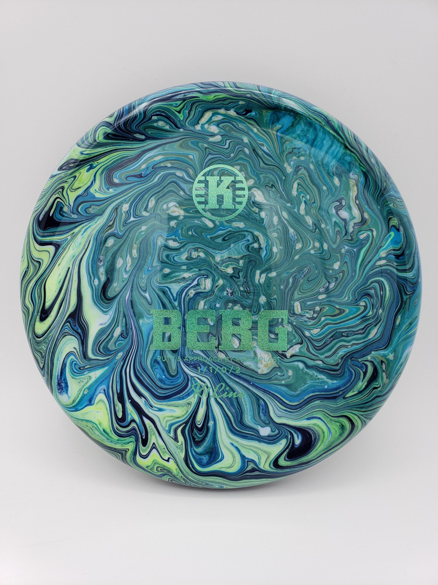 Pipedreamer Customs volume 3 disc golf disc back view