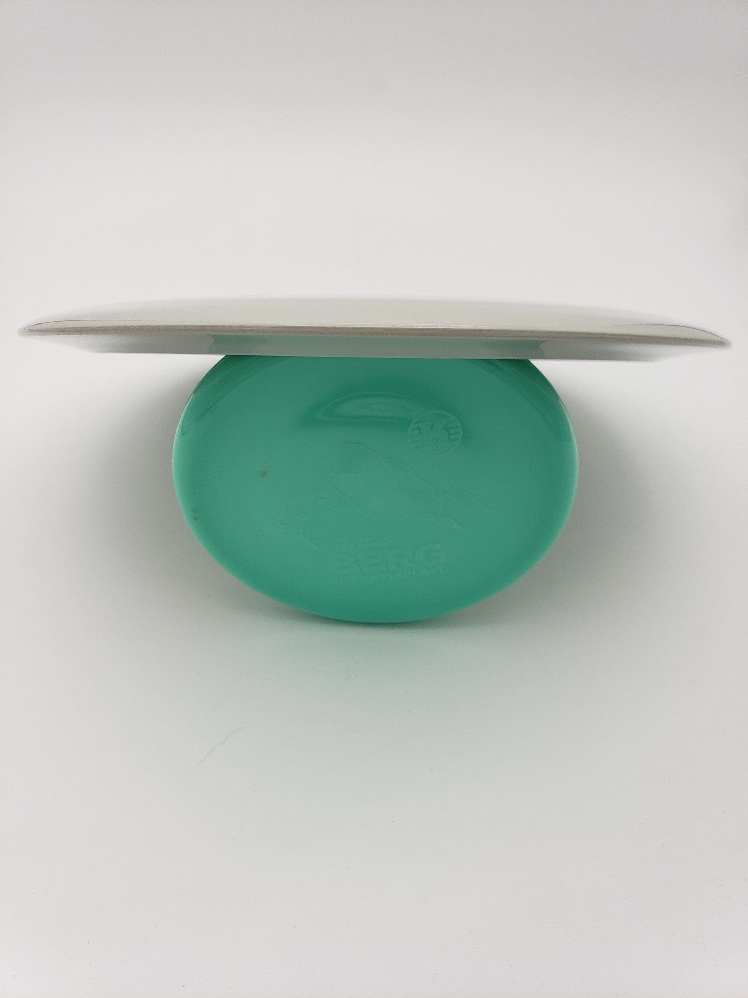 Kastaplast K1 Grym grey disc golf disc back view
