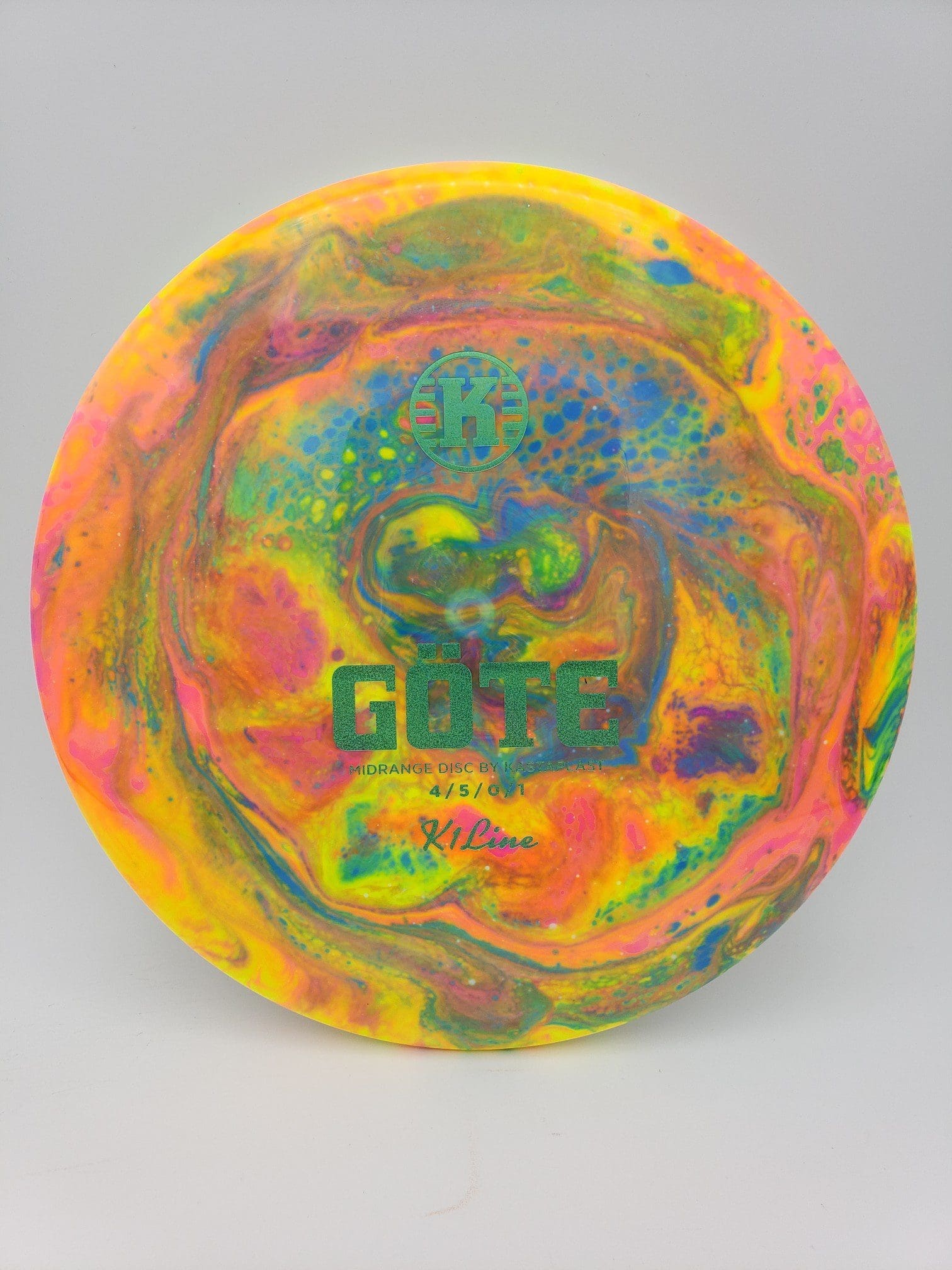 Flye Nebula volume 3 disc golf disc side view