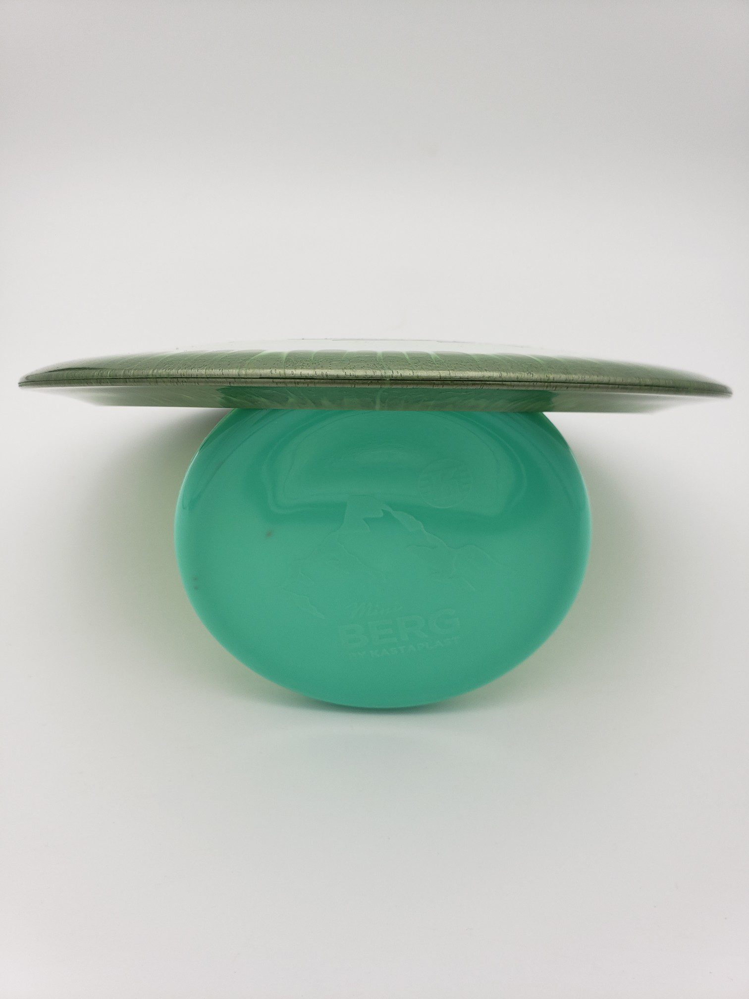 Innova Halo Star Wraith Jennifer Allen Commemorative disc golf disc back view