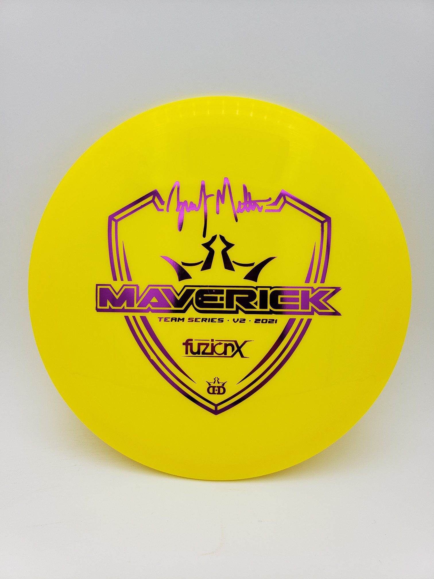 Dynamic Discs Fuzion-X Maverick Zach Melton 2021 Team Series V2 disc golf disc front view