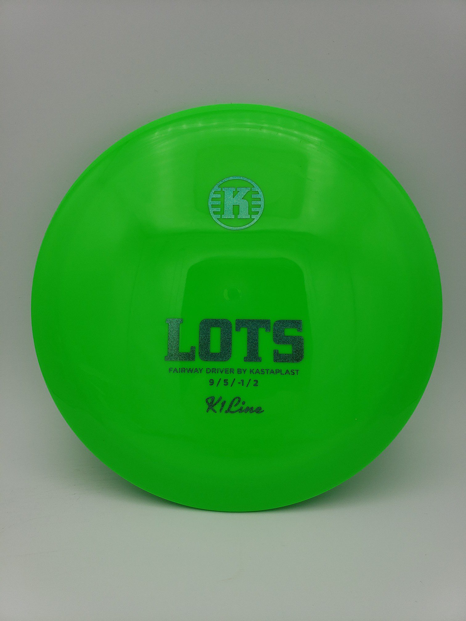 Kastaplast K1 Lots poison green disc golf disc front view