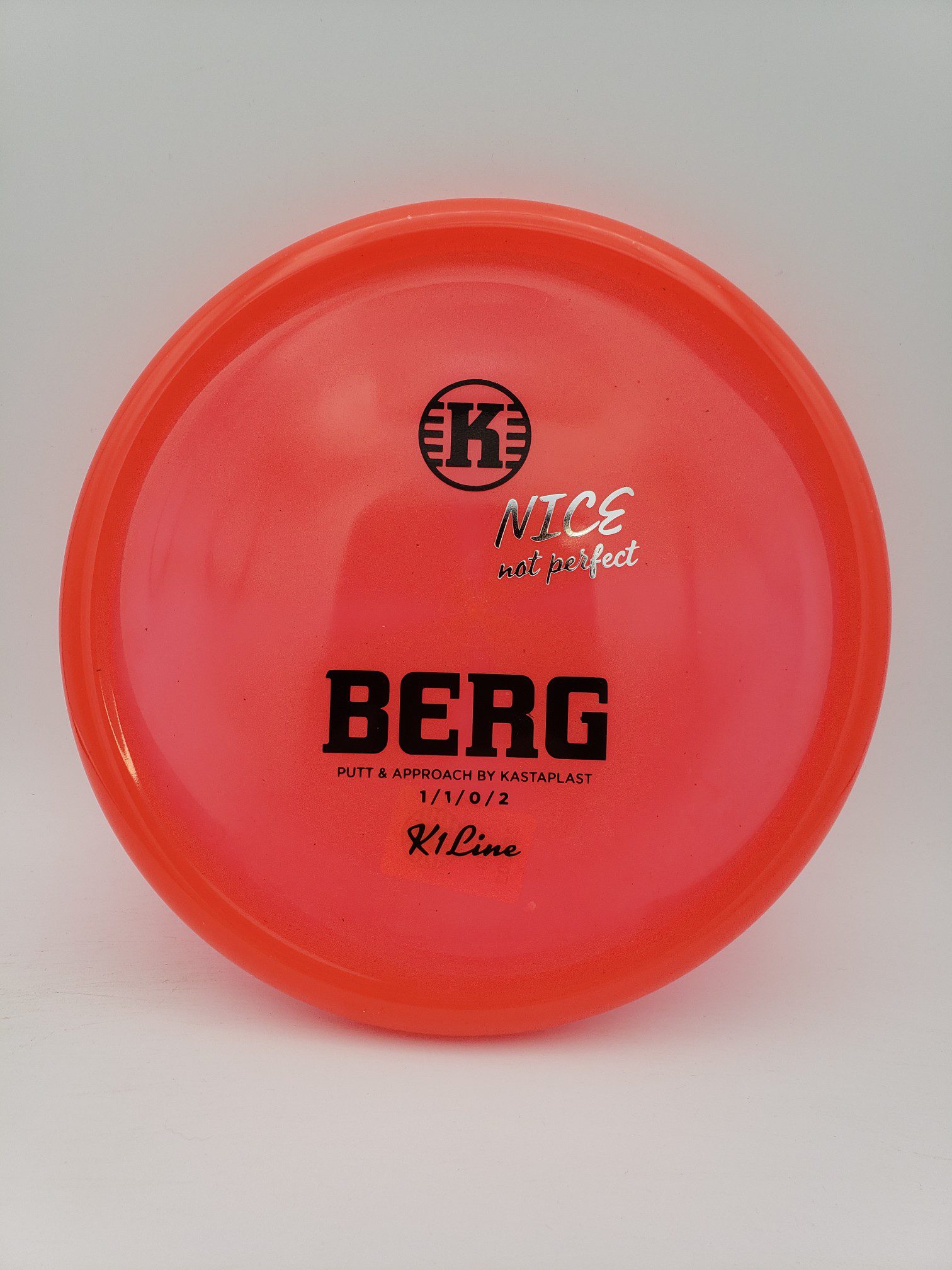 Kastaplast K1 Berg x-out disc golf disc front view