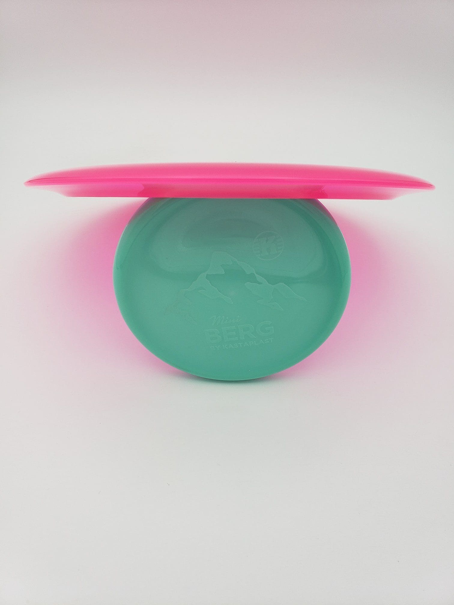 Kastaplast K1 Grym X hot pink disc golf disc back view
