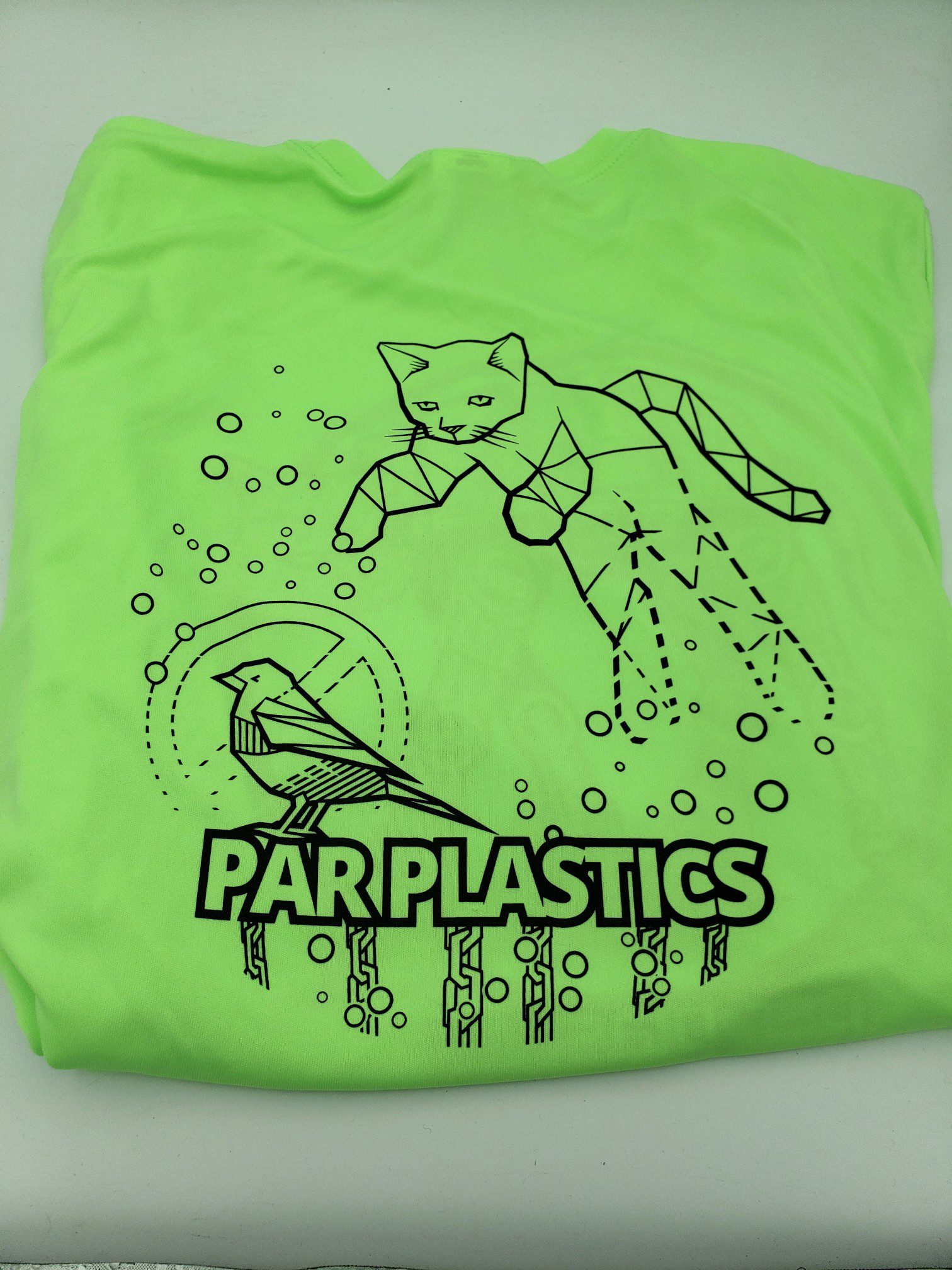 Par Plastics AT-AT Cat performance shirts by LSWT disc golf disc detail view