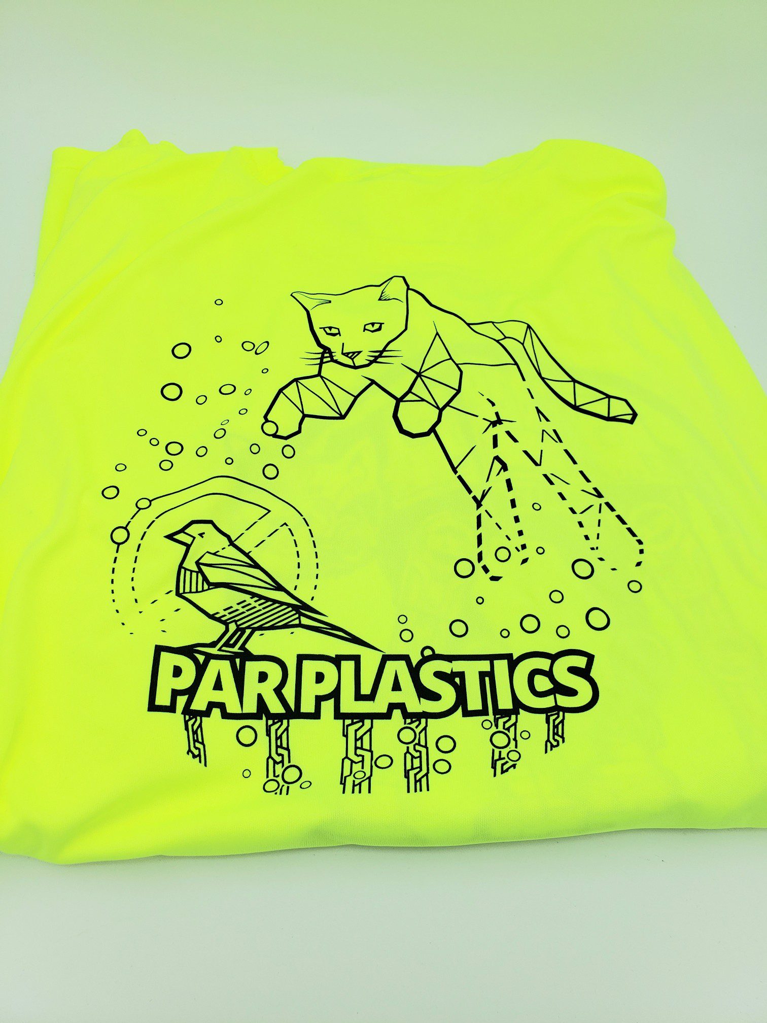 Par Plastics AT-AT Cat performance shirts by LSWT disc golf disc side view