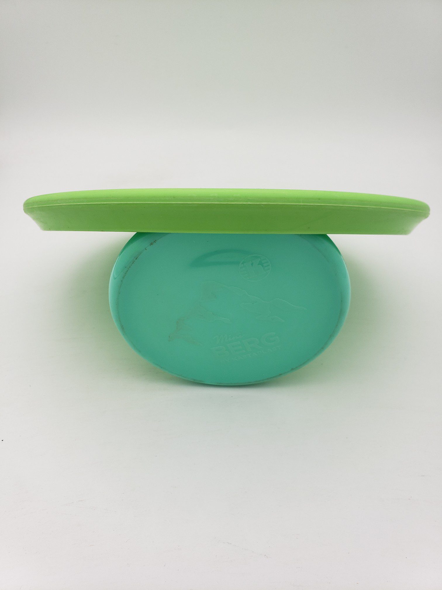 Kastaplast K3 Jrn lime disc golf disc back view