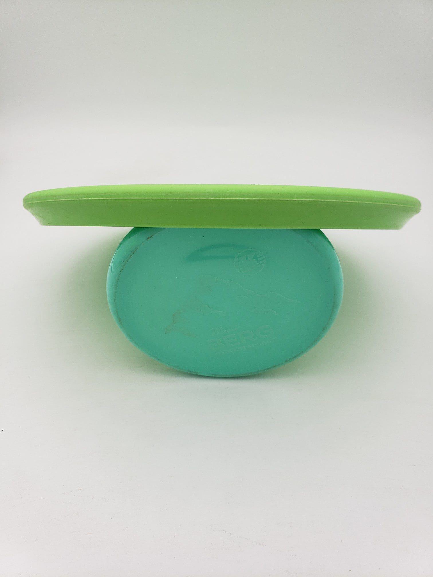 Kastaplast K3 Jrn lime disc golf disc back view