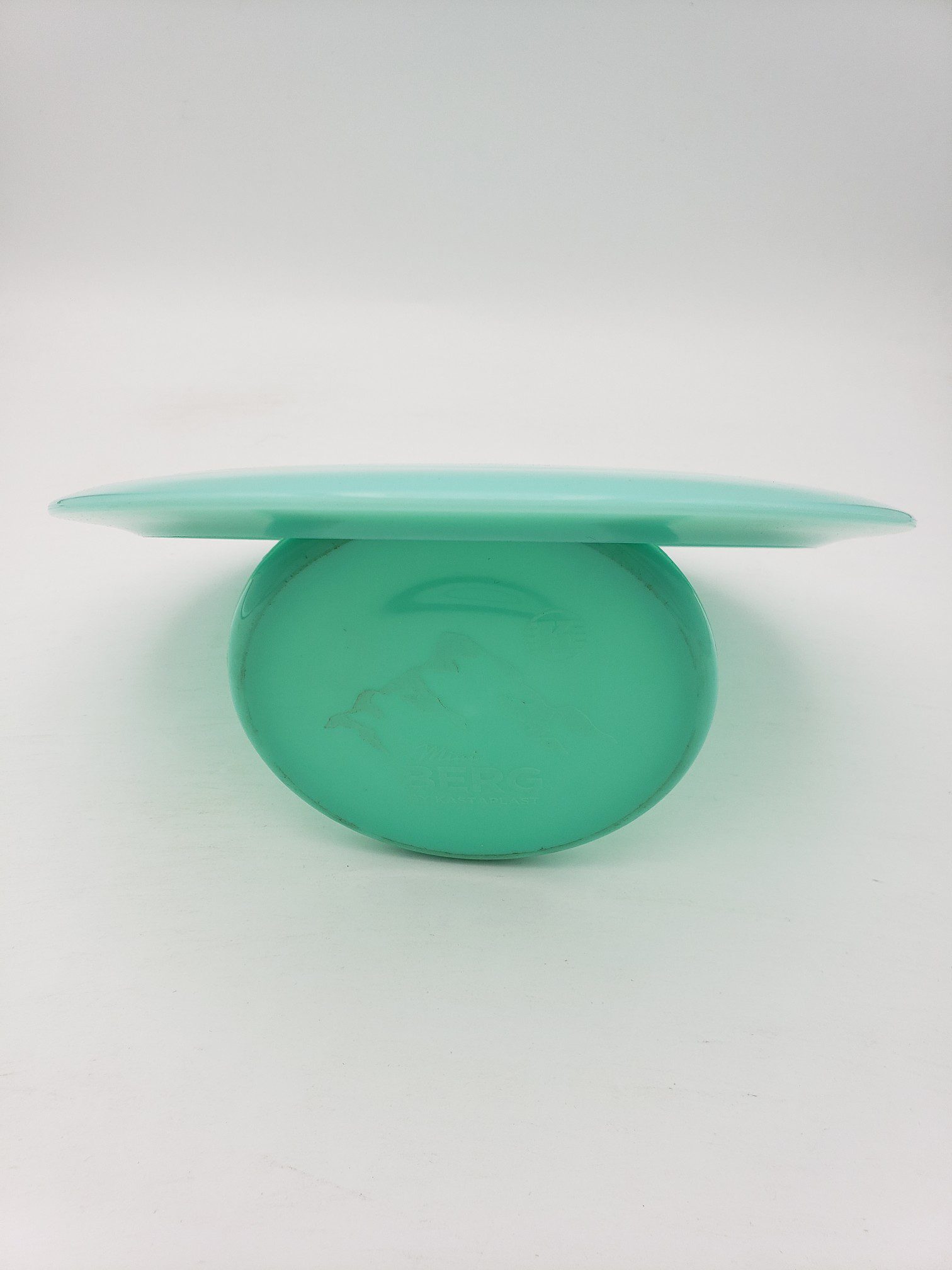 Kastaplast K1 Guld Mint FR ONE per customer disc golf disc back view