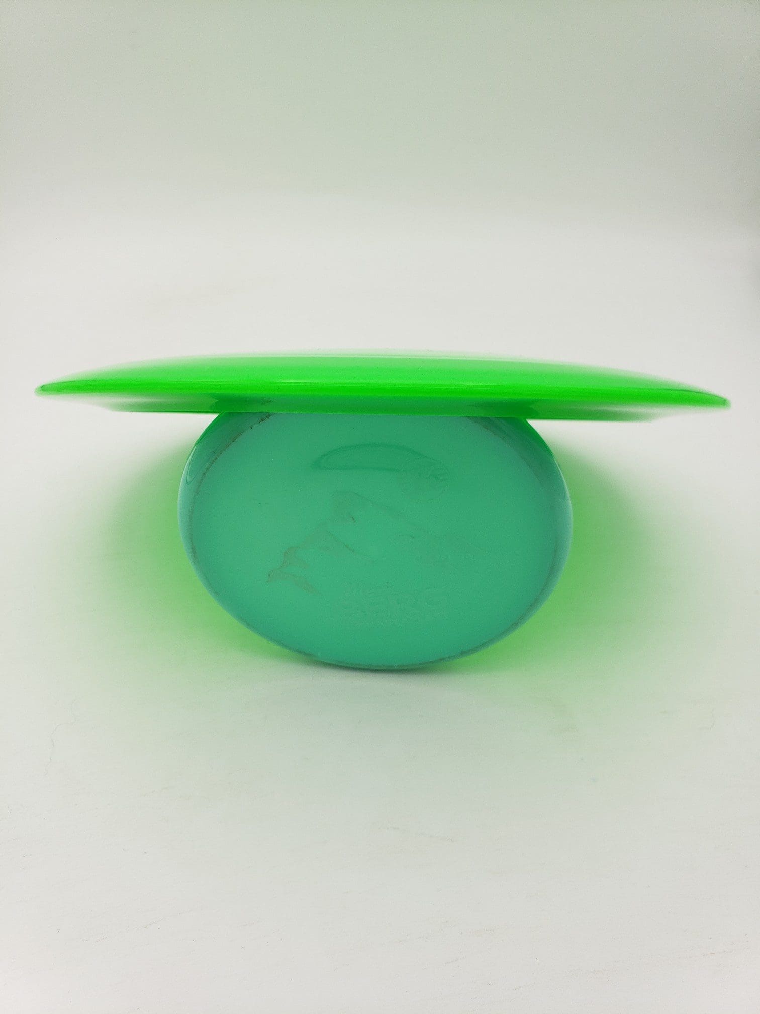 Kastaplast K1 Guld poison green disc golf disc back view