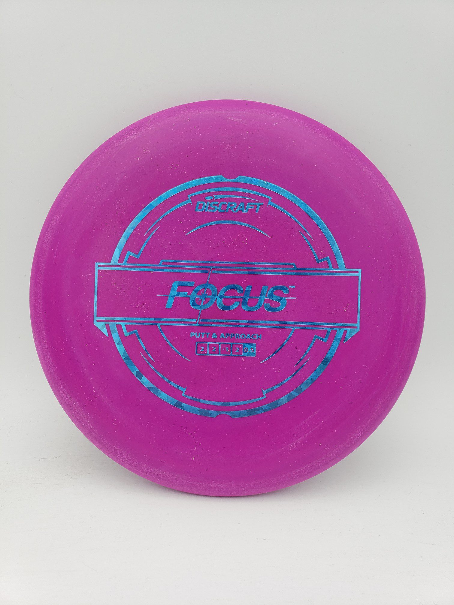 Discraft P-Line Focus disc golf disc front view