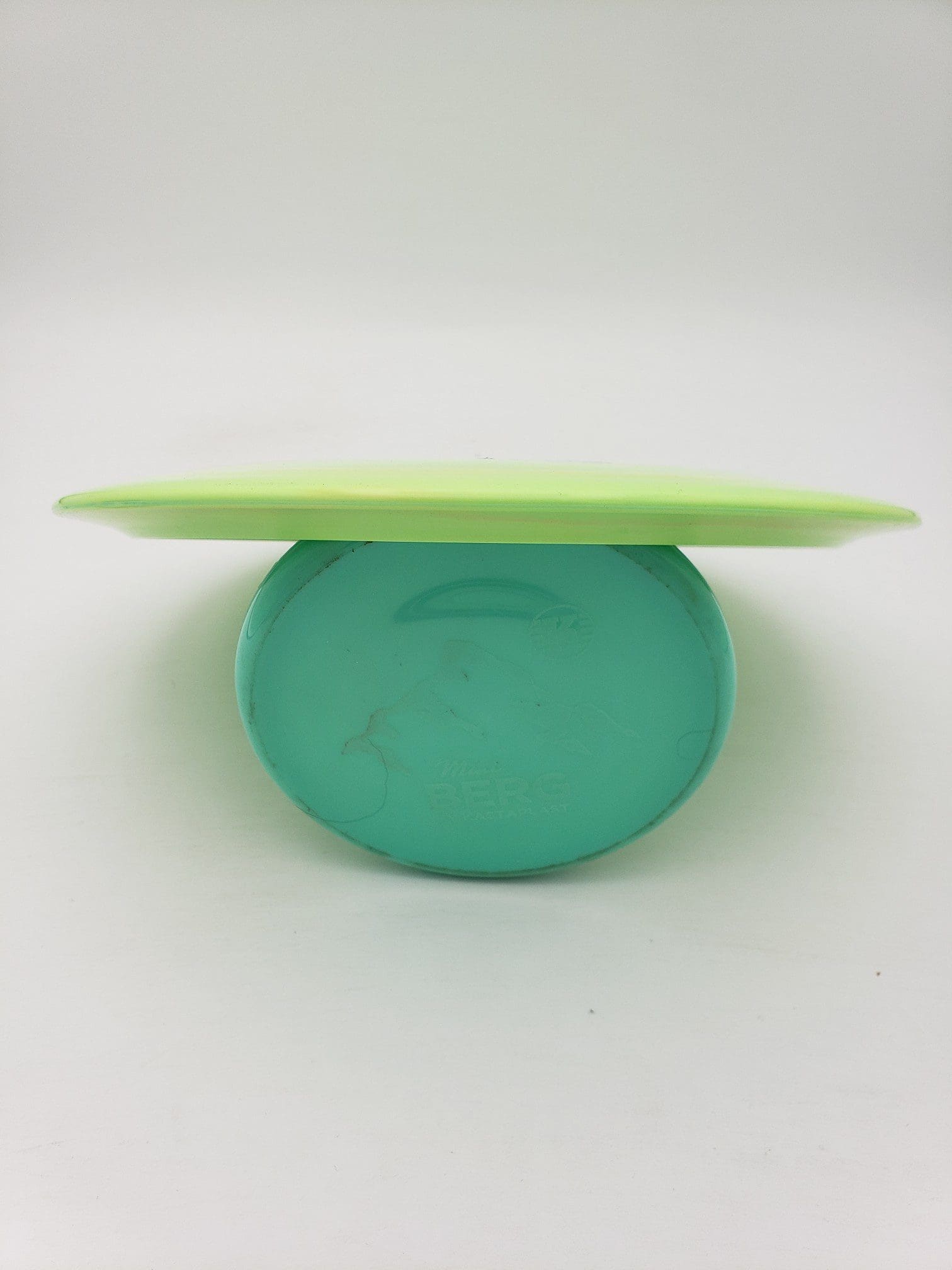 Discraft ESP Vulture Paul McBeth 6X MCBEAST disc golf disc back view