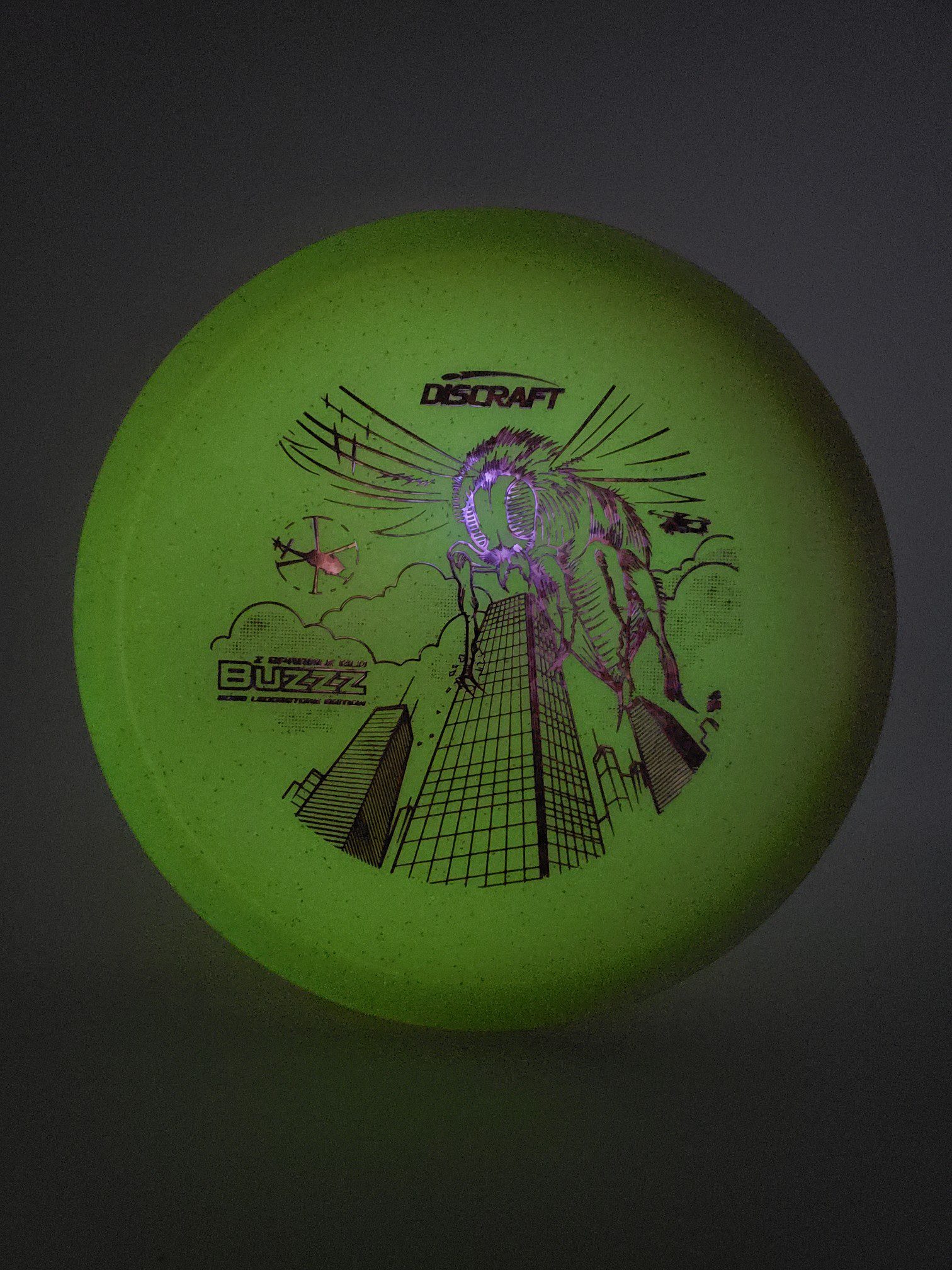 Discraft Ledgestone 2023 Z Sparkle Glo Buzzz disc golf disc front view