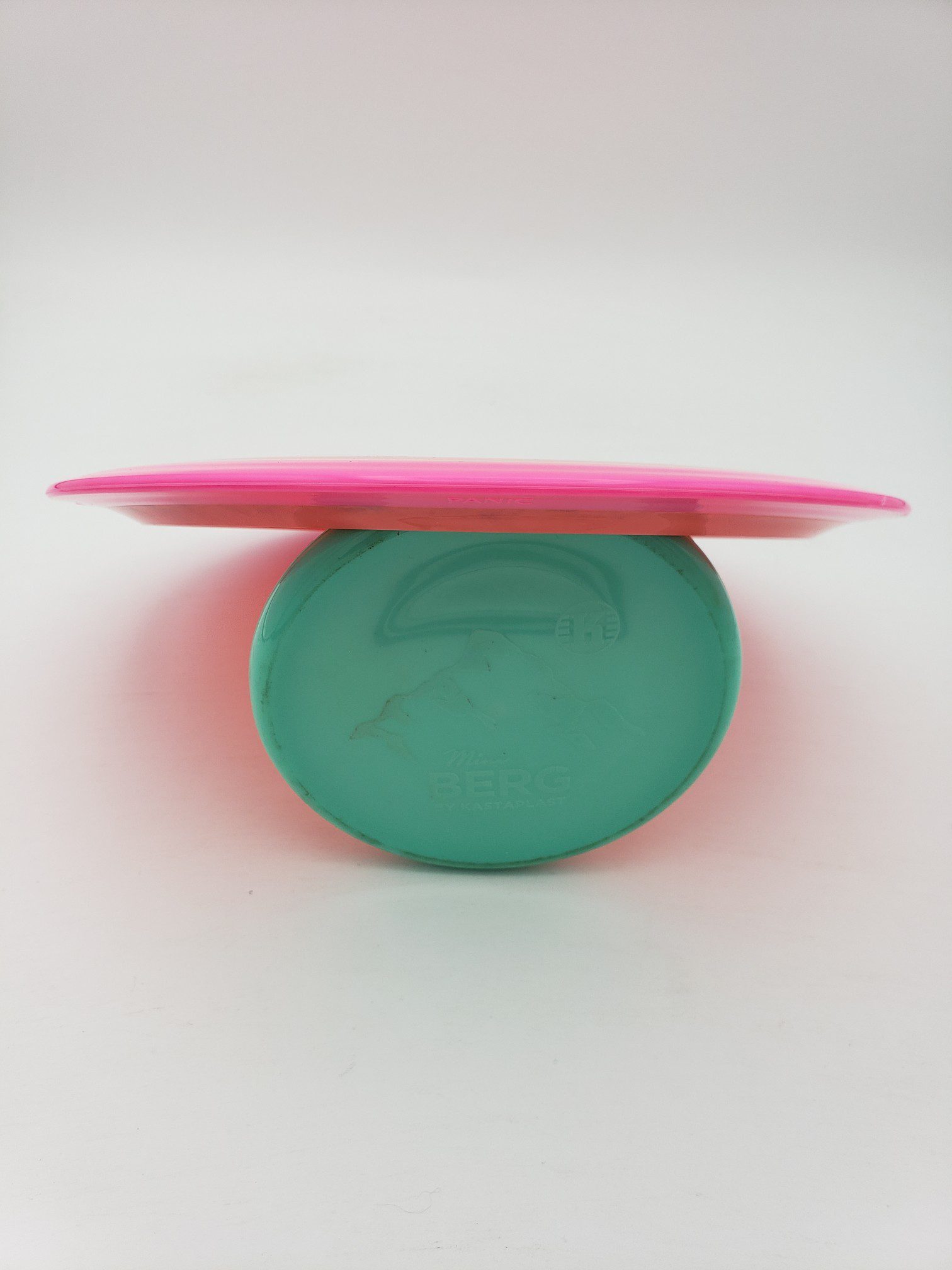 Axiom Neutron Panic disc golf disc back view