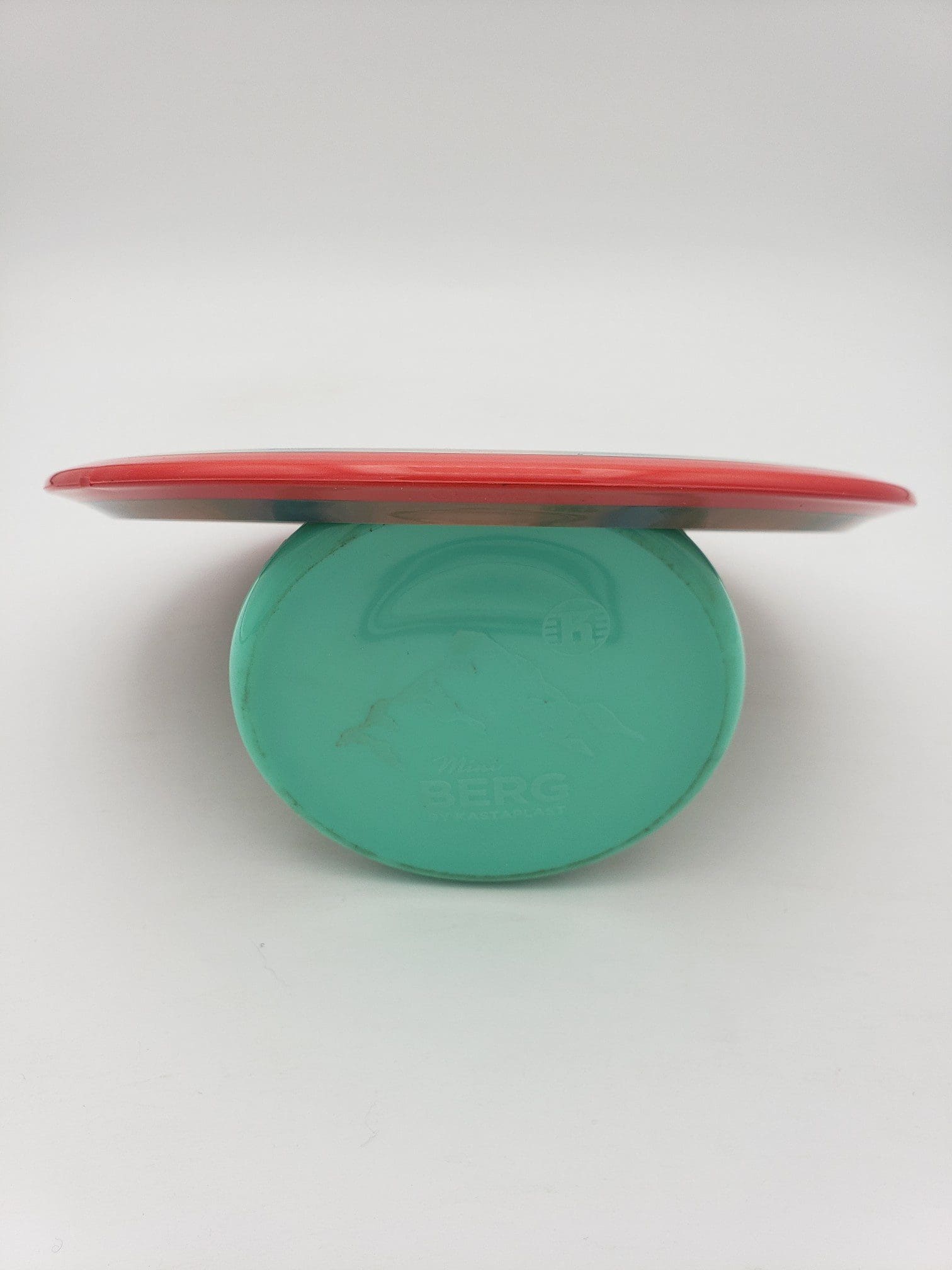 Axiom Cosmic Neutron Crave disc golf disc back view