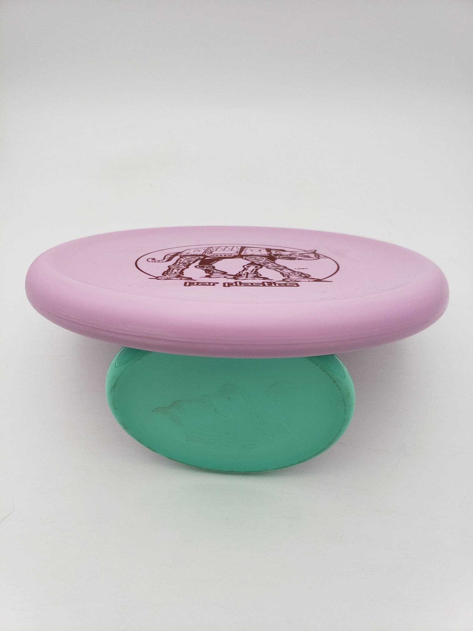 Kastaplast K3 Berg AT-AT Cat 2023 disc golf disc top view
