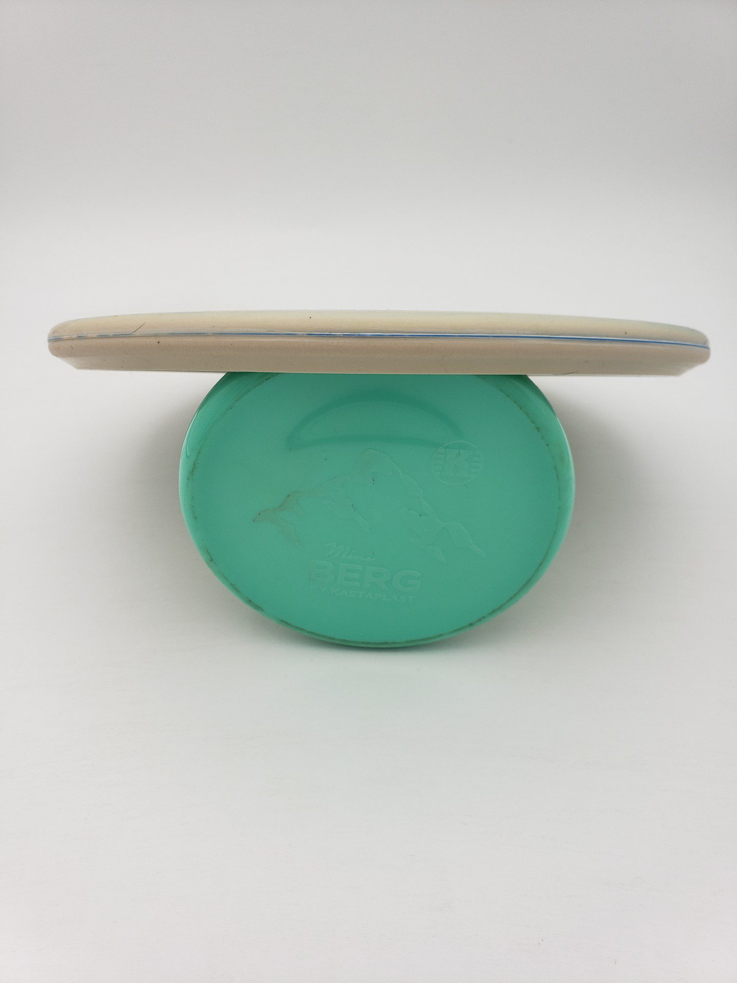 LSD Delta BB6 disc golf disc back view