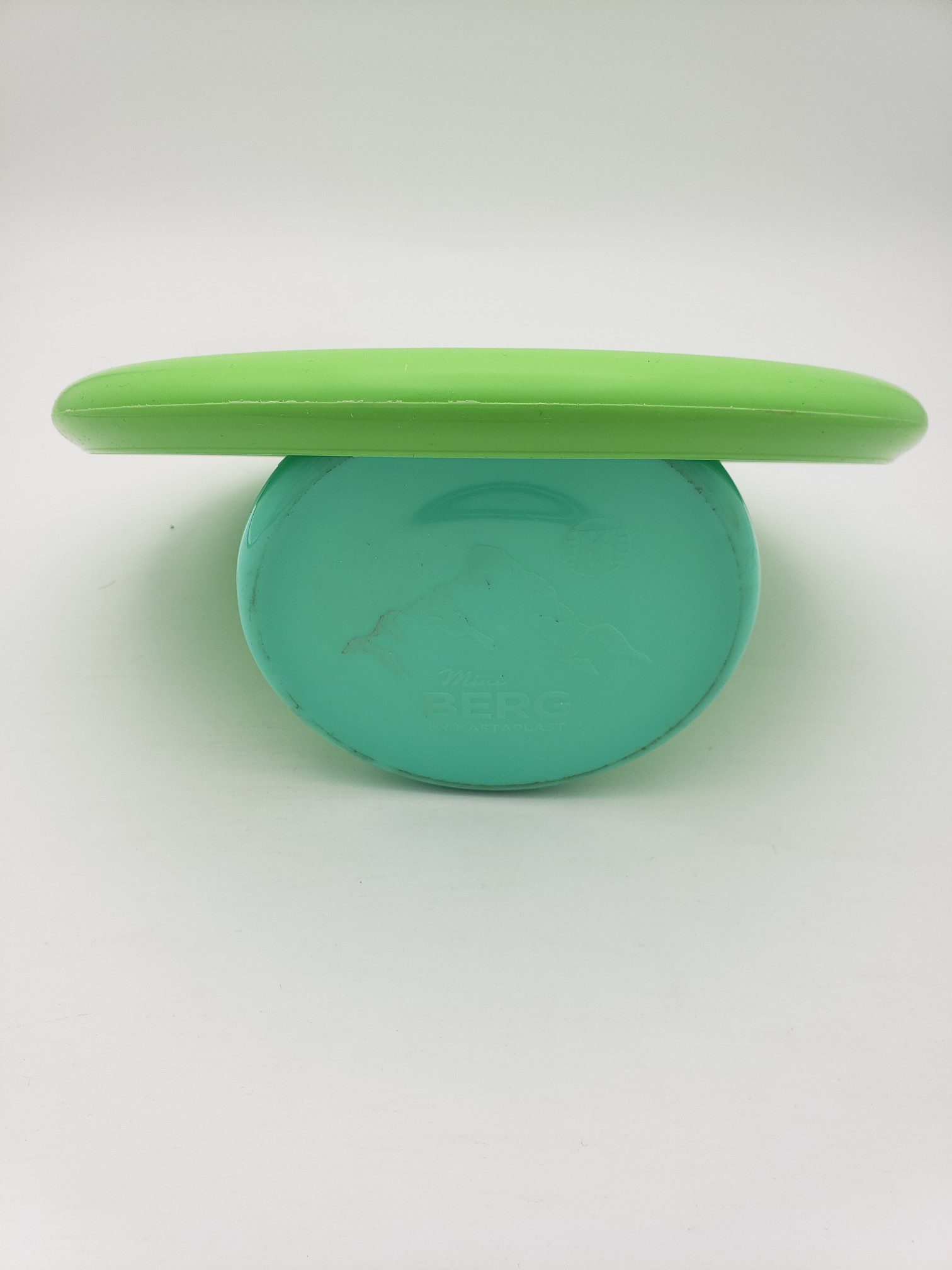 Kastaplast K3 Reko Saint Patrick's Day 2023 disc golf disc back view