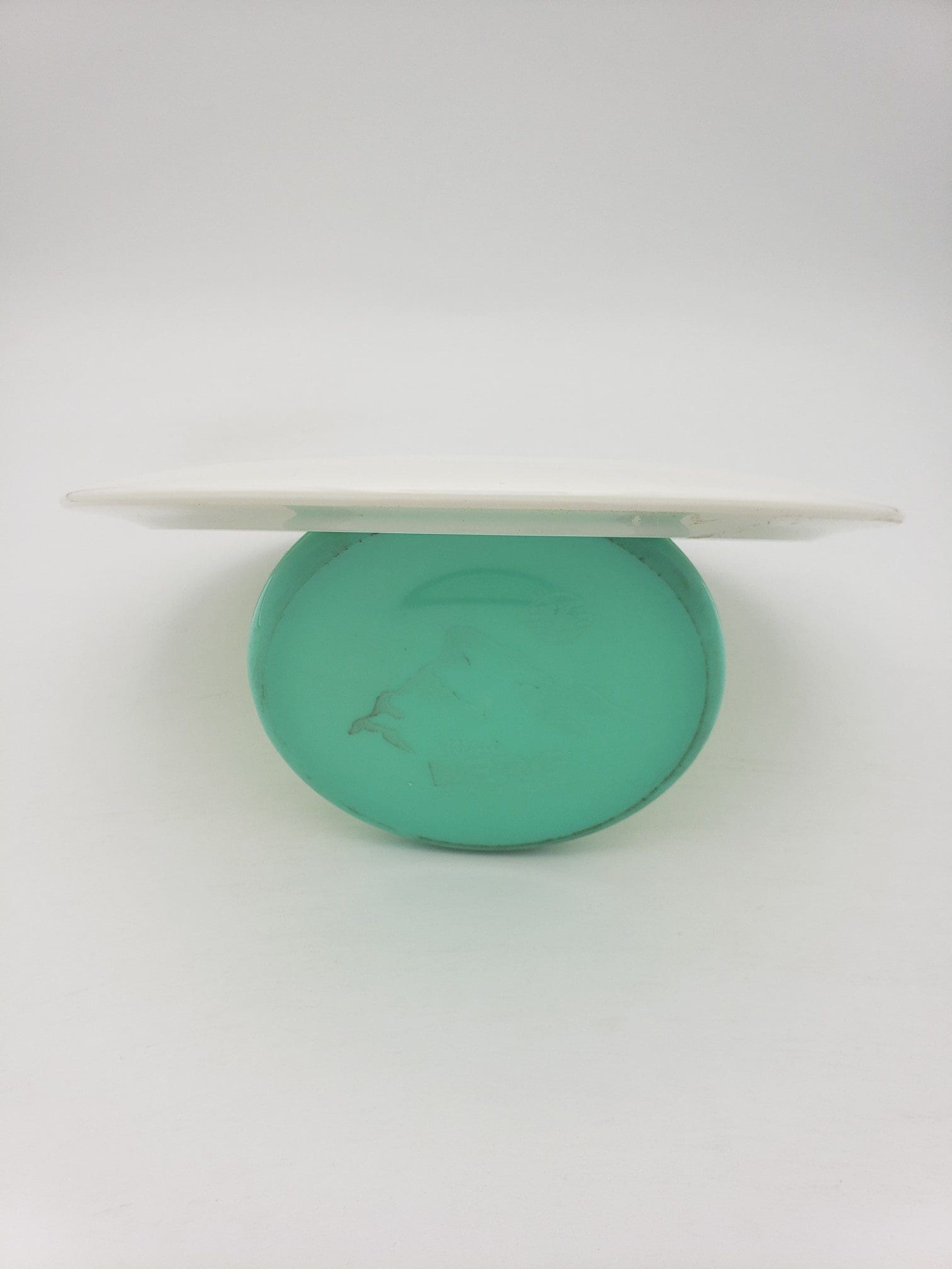 Kastaplast K1 Krut white disc golf disc back view