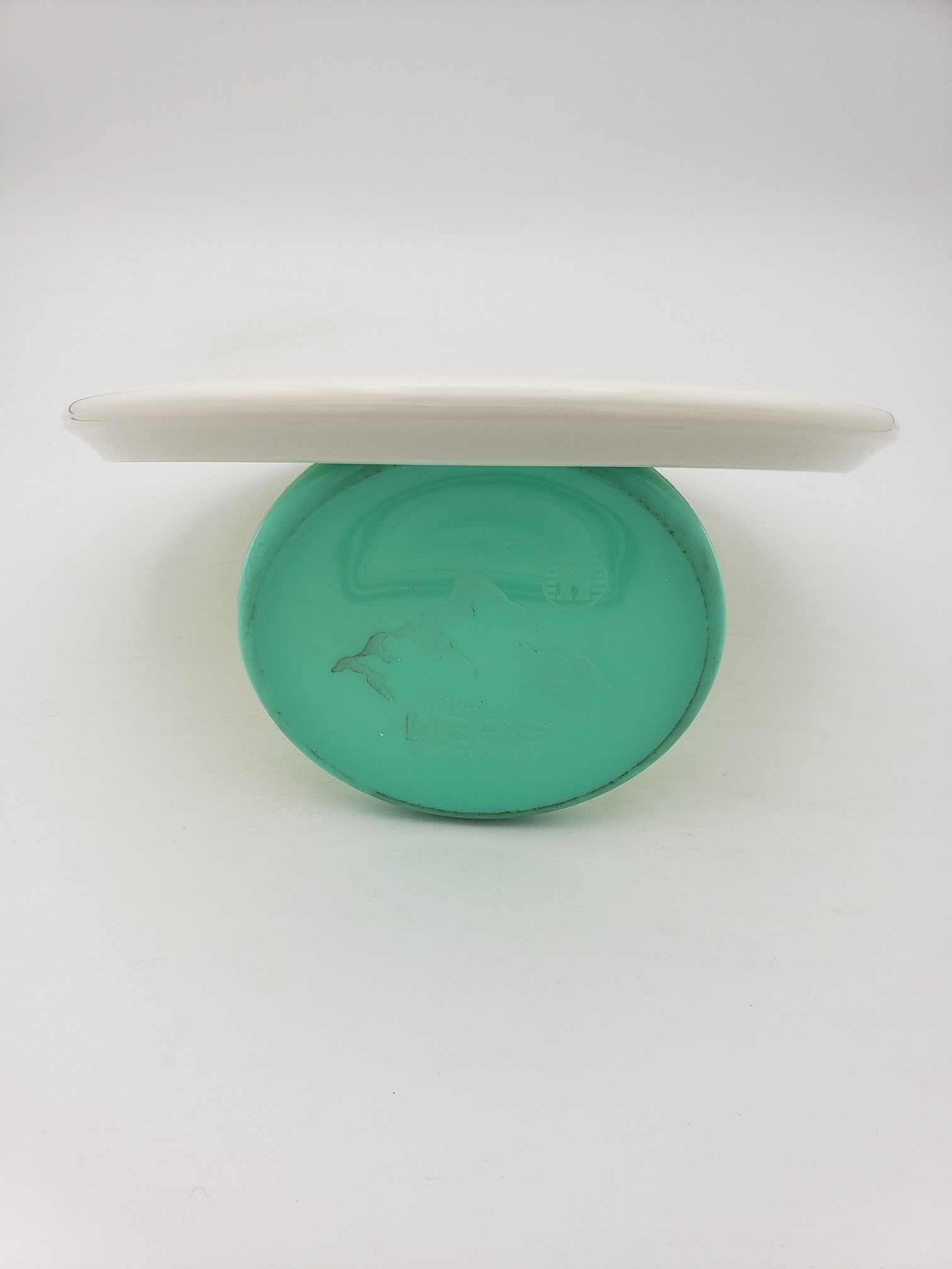 Kastaplast K1 Soft Jrn white disc golf disc back view