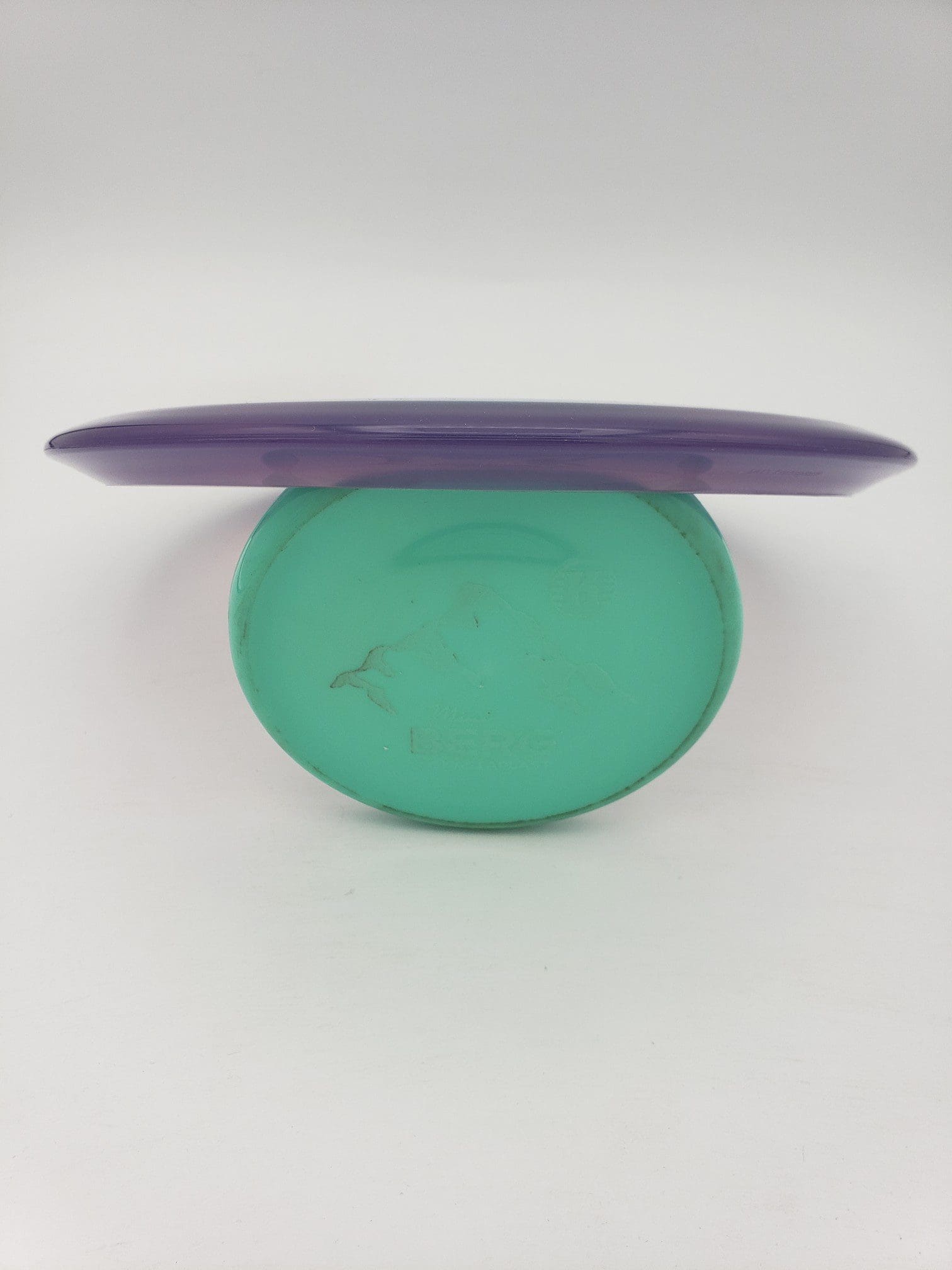 Kastaplast K1 Kaxe Z translucent purple disc golf disc back view