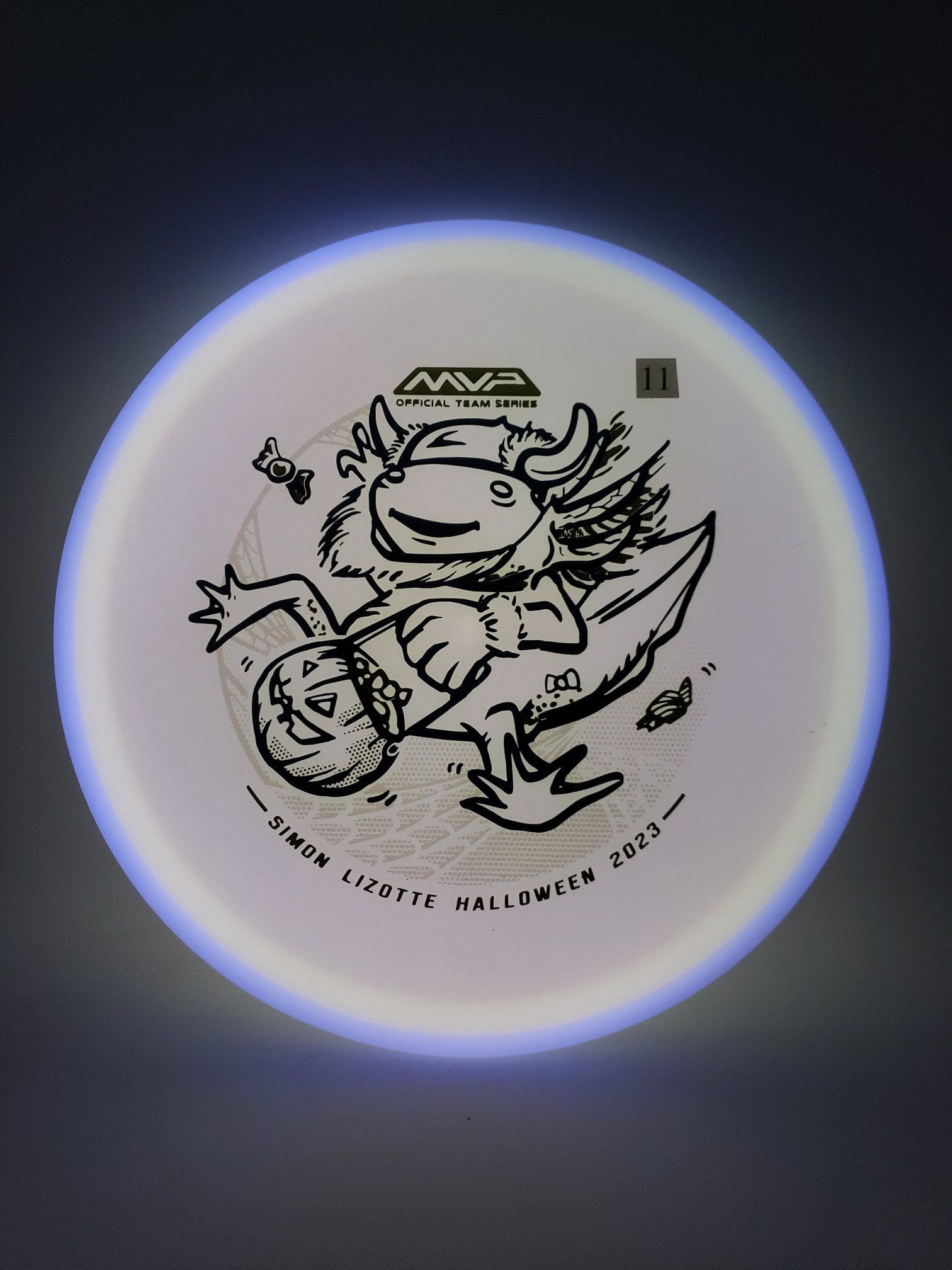 Axiom Total Eclipse Hex Simon Lizotte Halloween 2023 disc golf disc side view