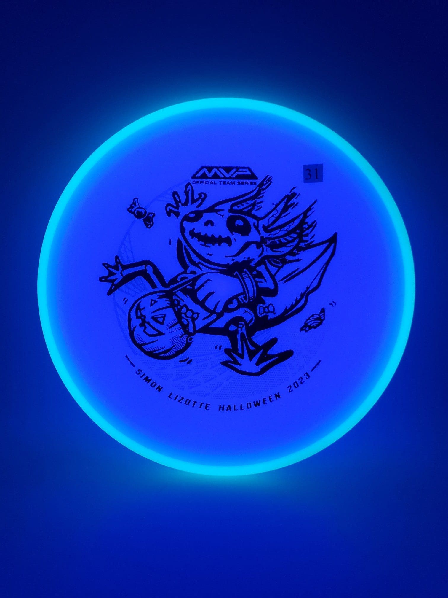 Axiom Total Eclipse Hex Simon Lizotte Halloween 2023 disc golf disc side view