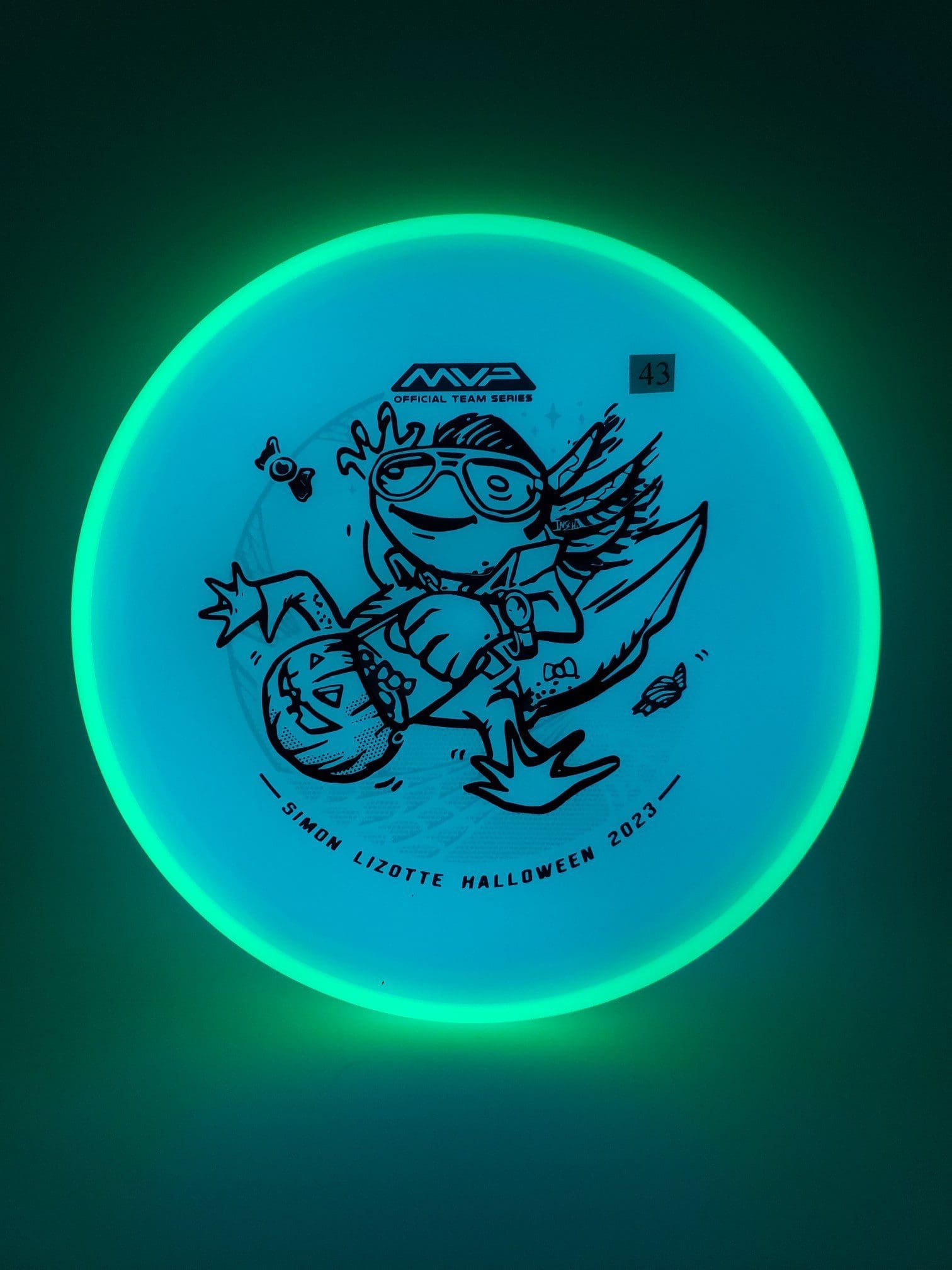 Axiom Total Eclipse Hex Simon Lizotte Halloween 2023 disc golf disc detail view