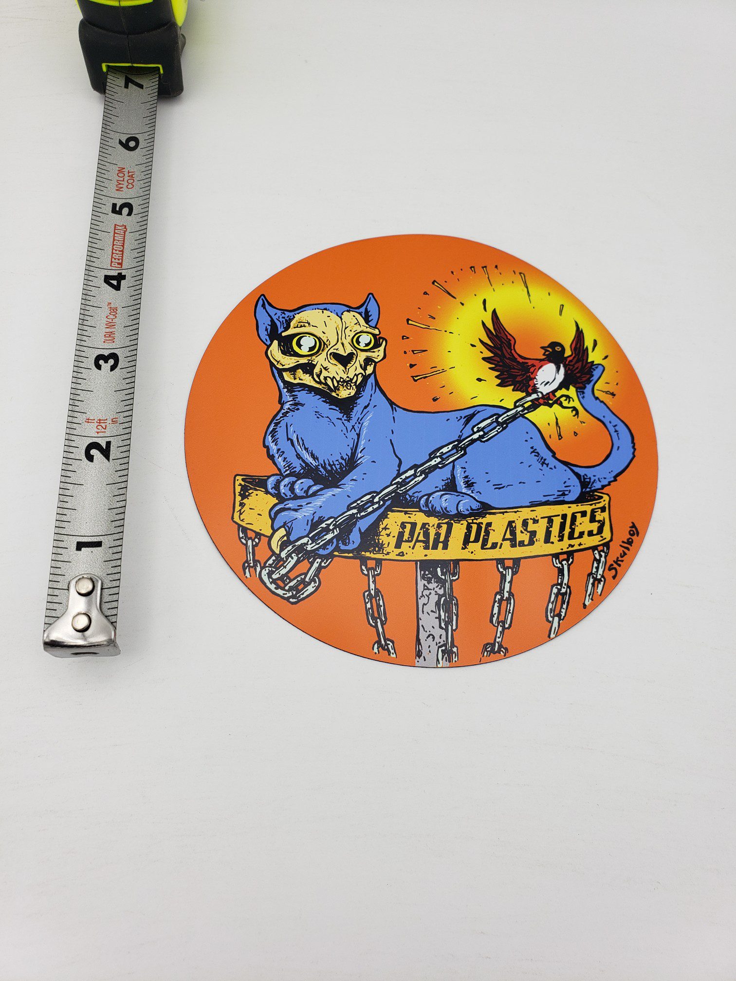 Par Plastics Halloween 2023 magnet by Skulboy disc golf disc front view