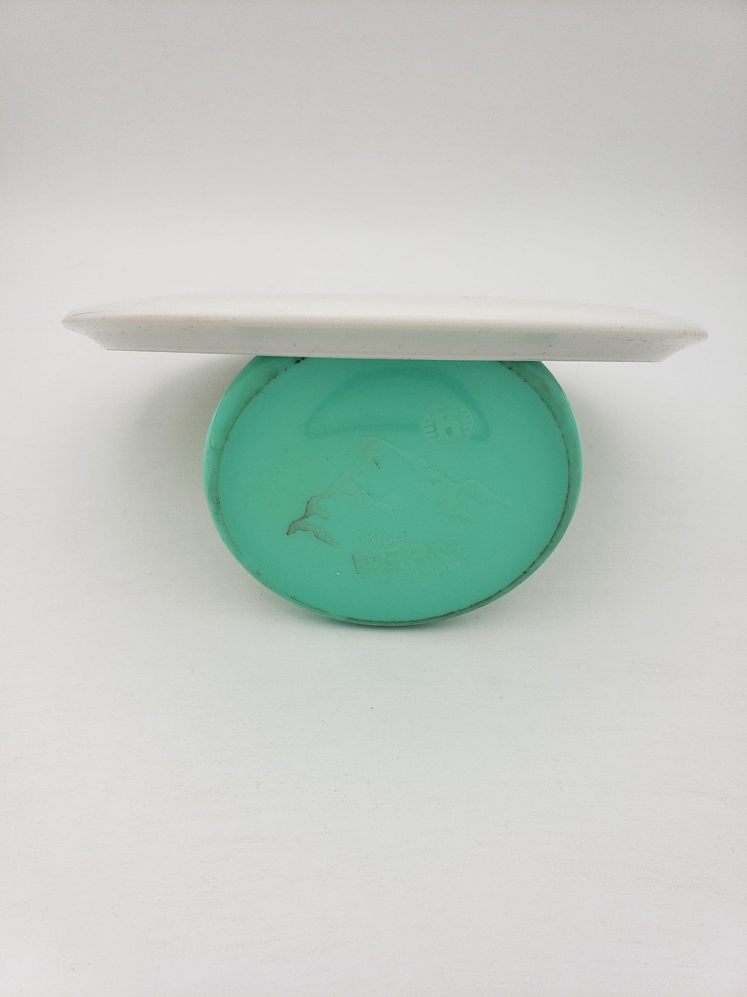 Kastaplast K3 retooled Kaxe white disc golf disc back view