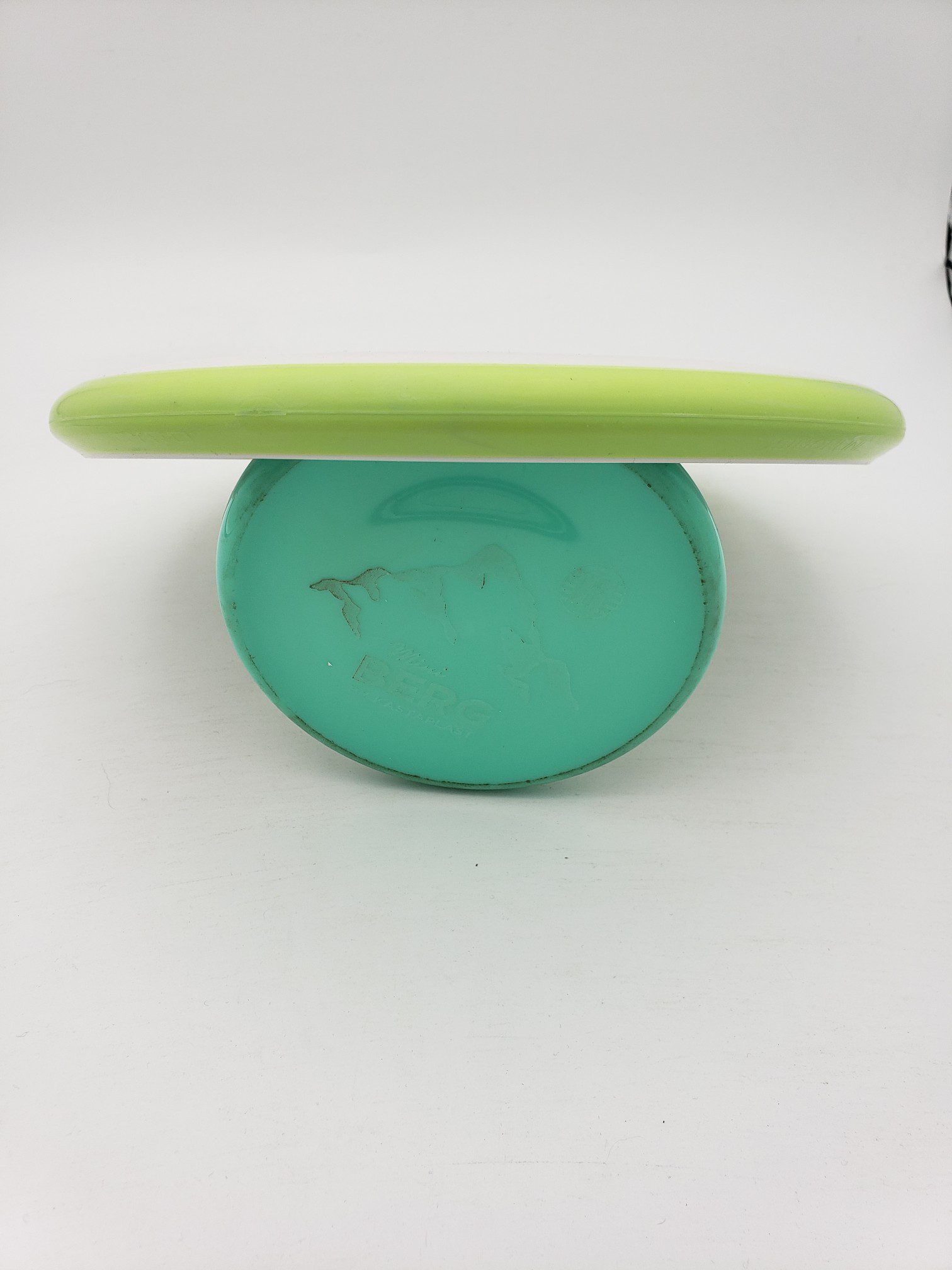 Axiom Simon Line Electron Soft Pixel disc golf disc back view