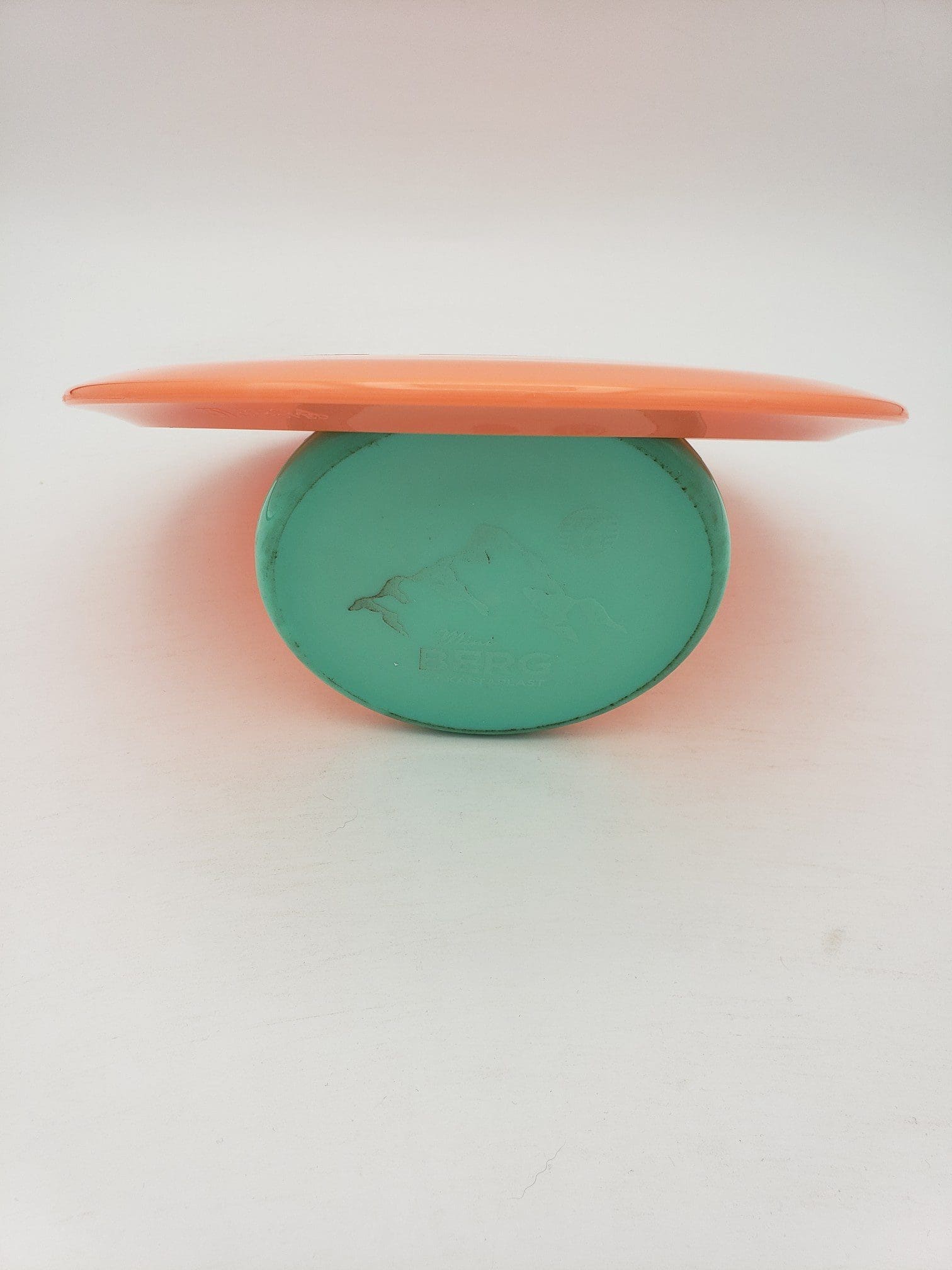 Streamline Neutron Lift disc golf disc back view