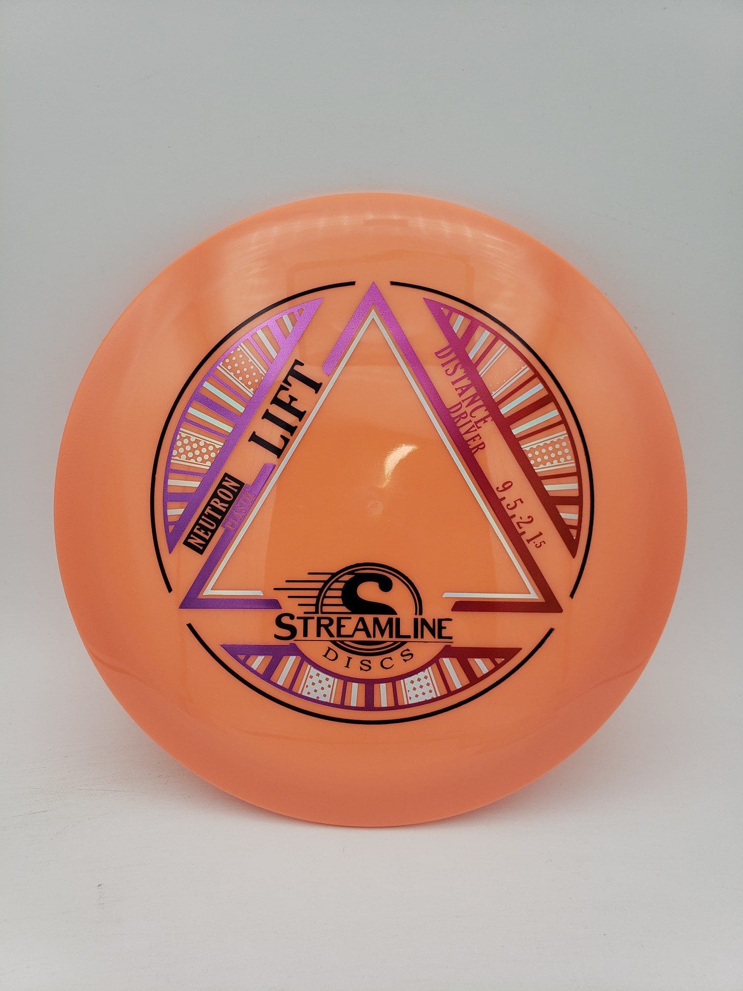 Streamline Neutron Lift disc golf disc front view