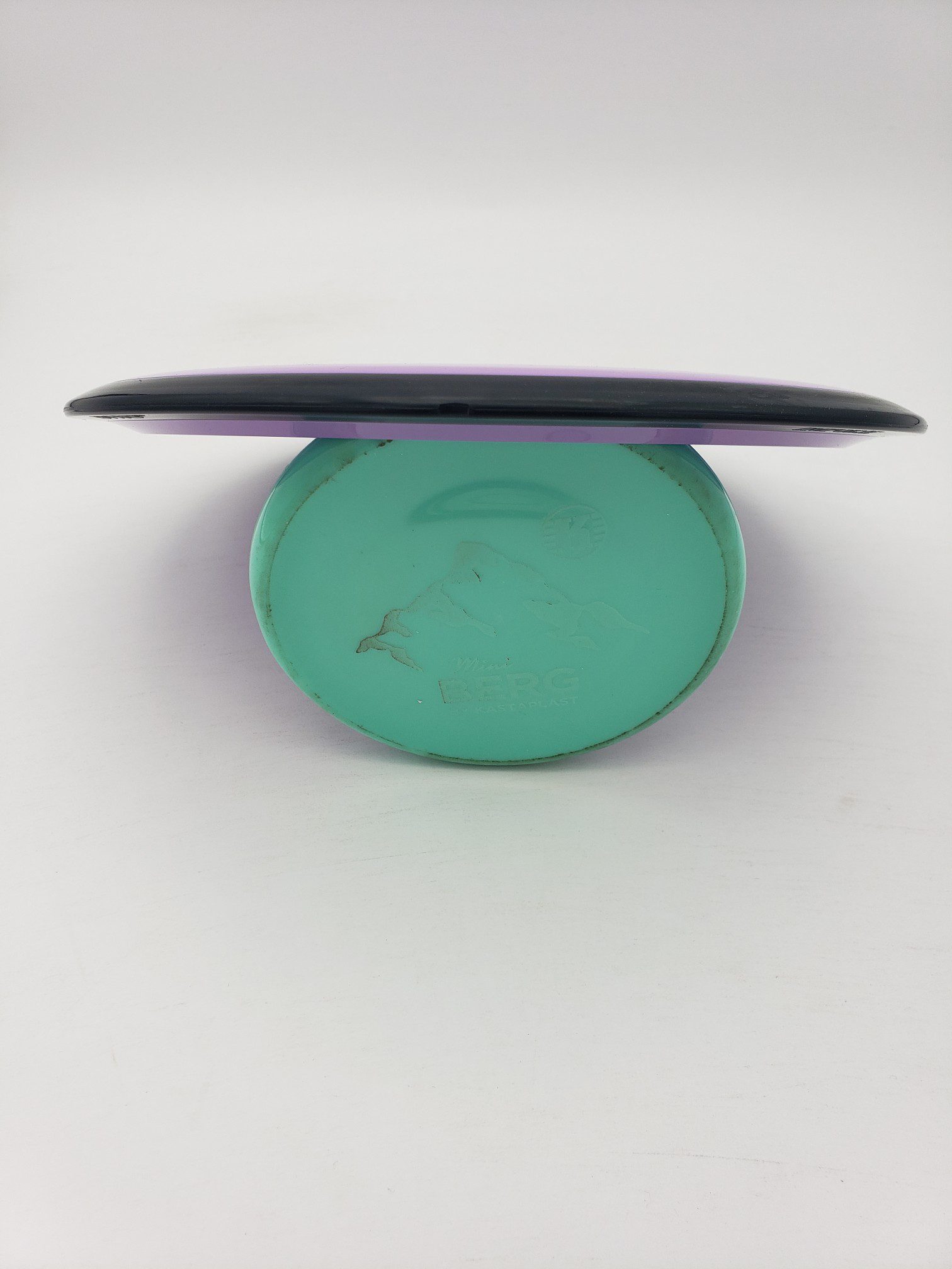 Axiom Neutron Impulse disc golf disc back view