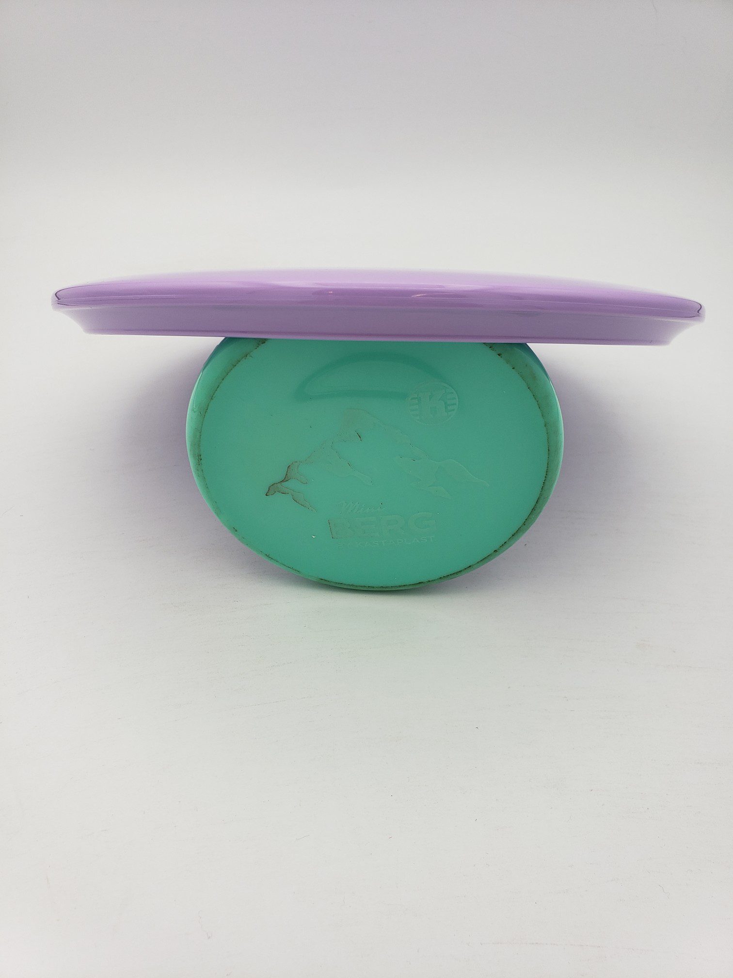 Kastaplast K1 Nord lavender disc golf disc back view