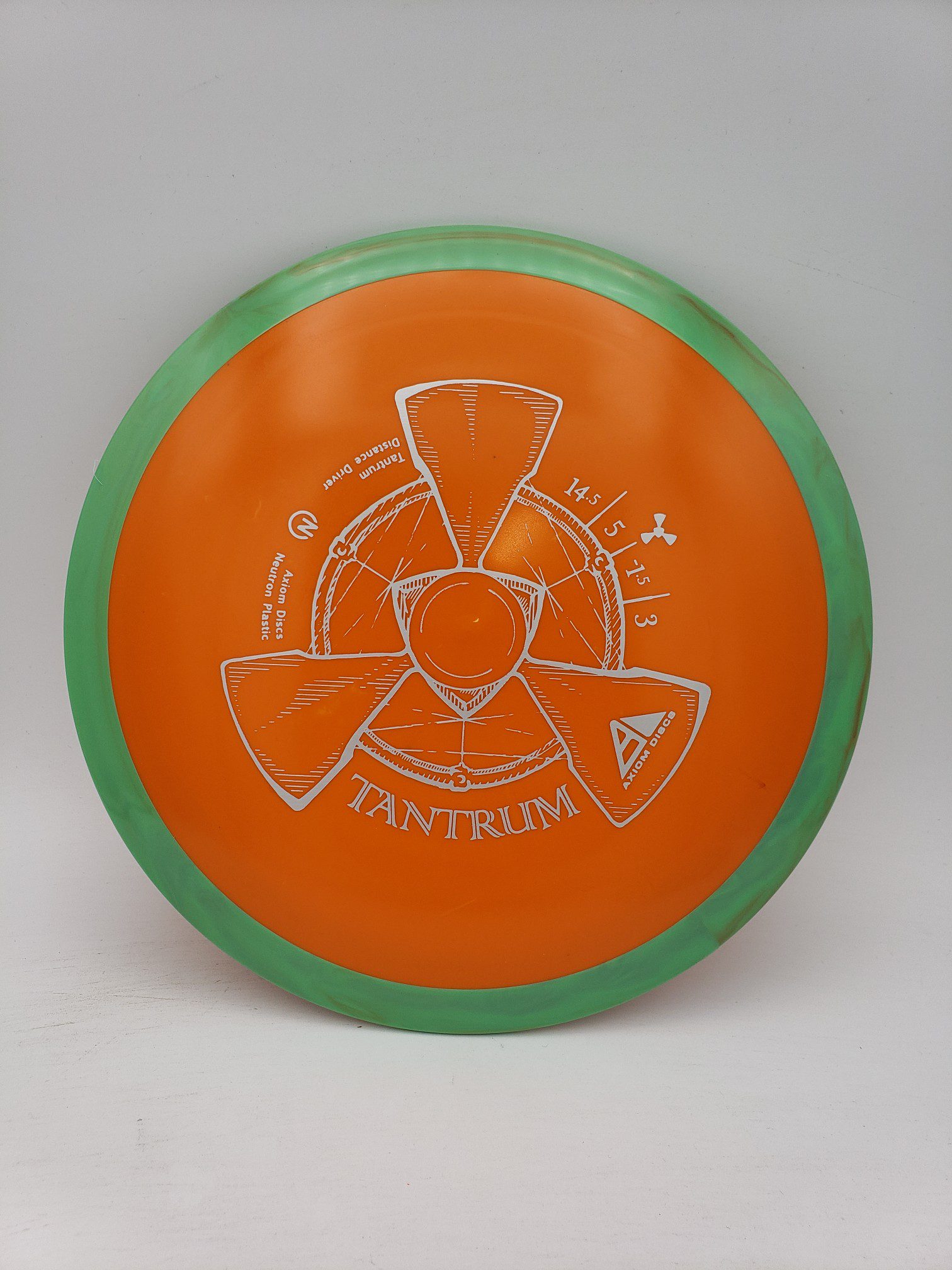 Axiom Neutron Tantrum disc golf disc front view