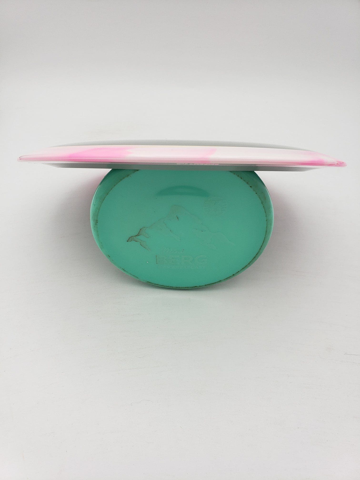 Axiom Neutron Excite disc golf disc back view